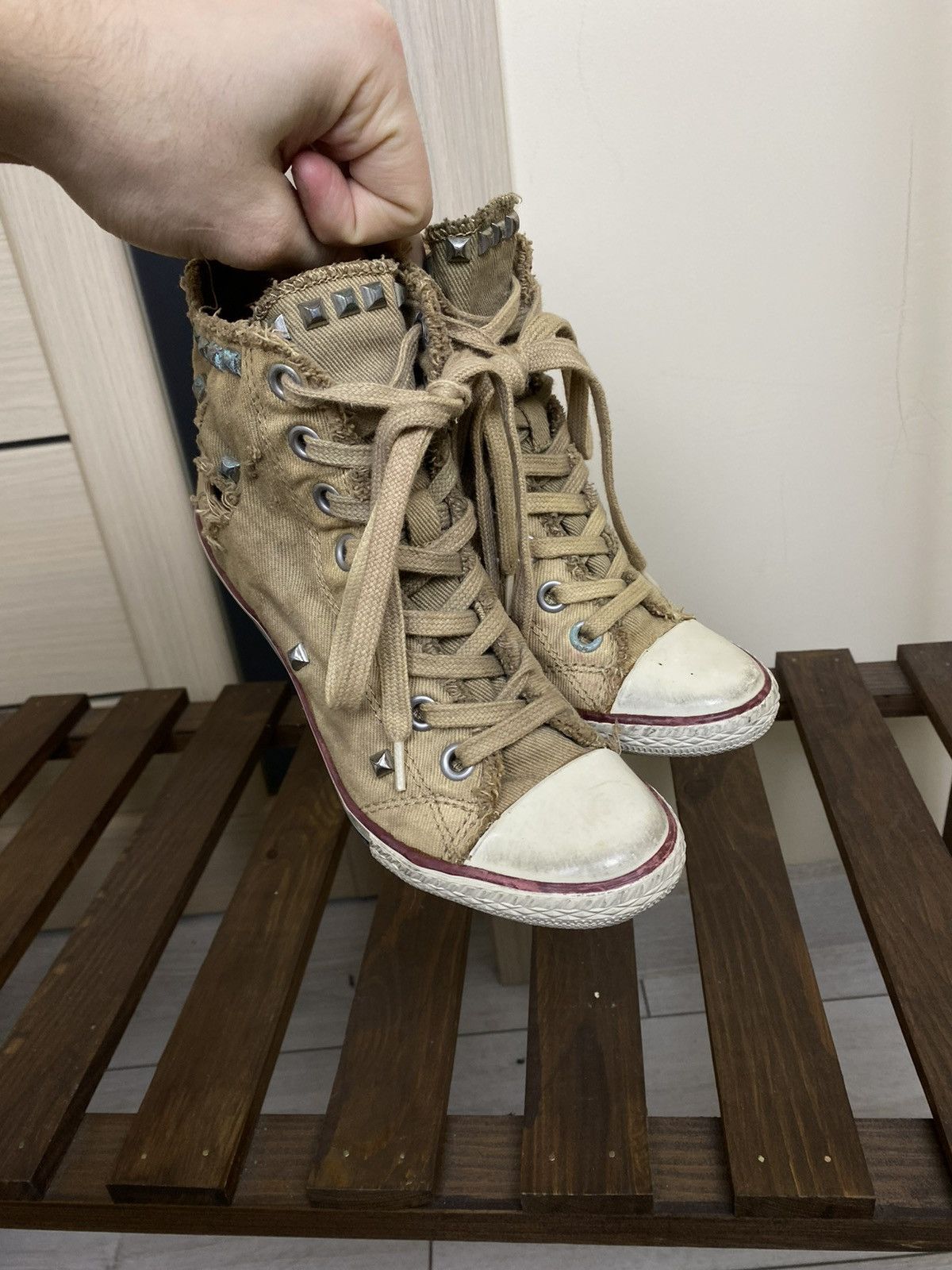 ASH Vintage Ash High studded Heels distressed Sneakers Trainers Size US 6 / IT 36 - 10 Thumbnail