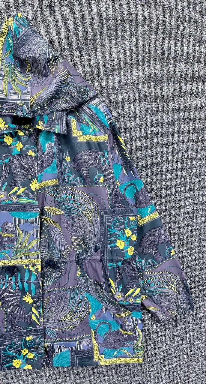 Salvatore Ferragamo × Vintage Vintage Salvatore Ferragamo Luxury Design Light Jacket Size US M / EU 48-50 / 2 - 4 Thumbnail