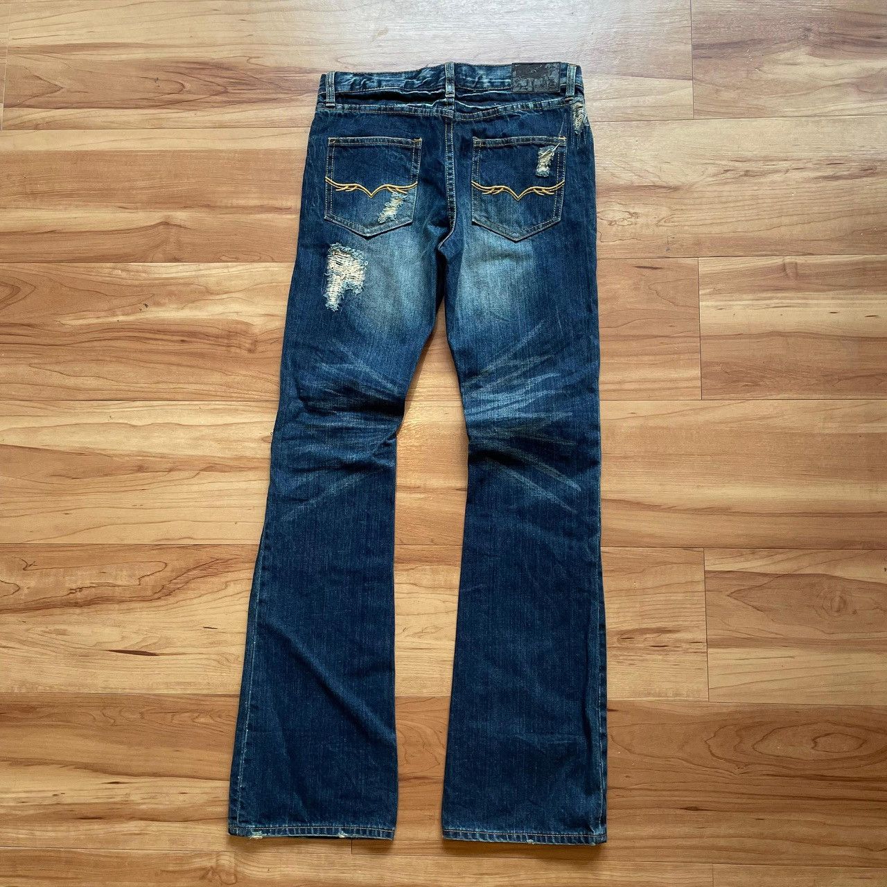 GOSTAR DE FUGA Vintage Distress Fuga Flare Jeans Size US 29 - 2 Thumbnail
