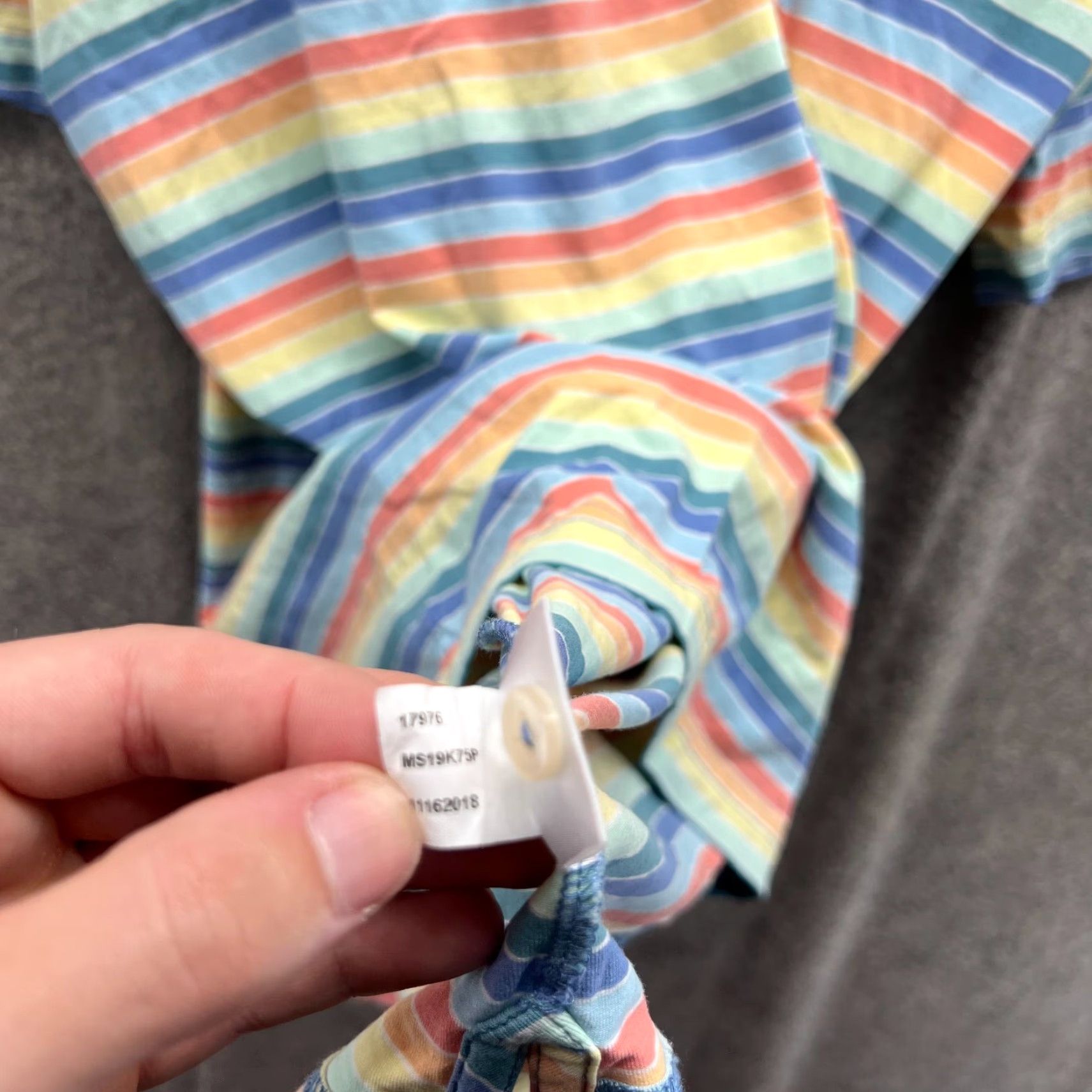 Peter Millar VINTAGE Peter Millar Polo Shirt Men XL Rainbow Cannon Beach Stripes Golf Logo Beach Pattern Short Sleeve Green 48in Chest Mens Size US L / EU 52-54 / 3 - 7 Thumbnail