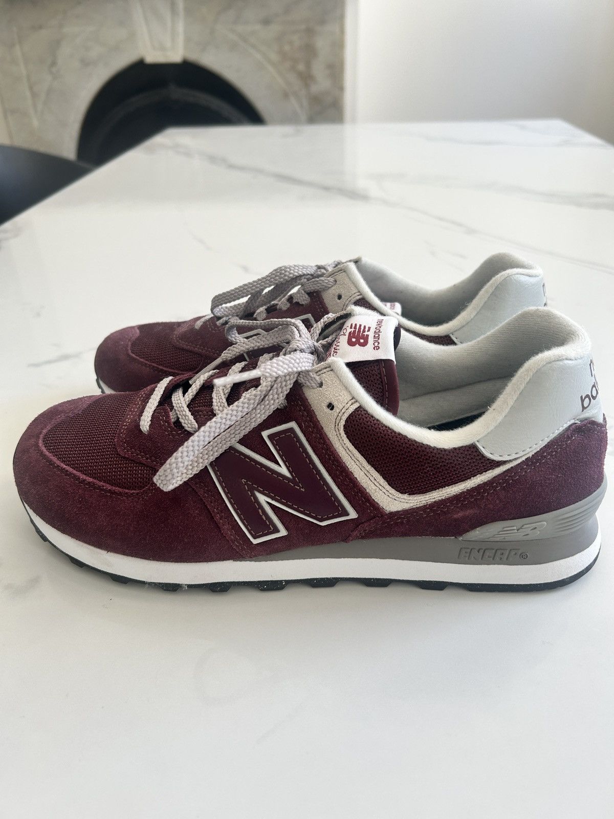 New Balance New Balance 574 Core Burgundy White Size US 10 / EU 43 - 3 Thumbnail