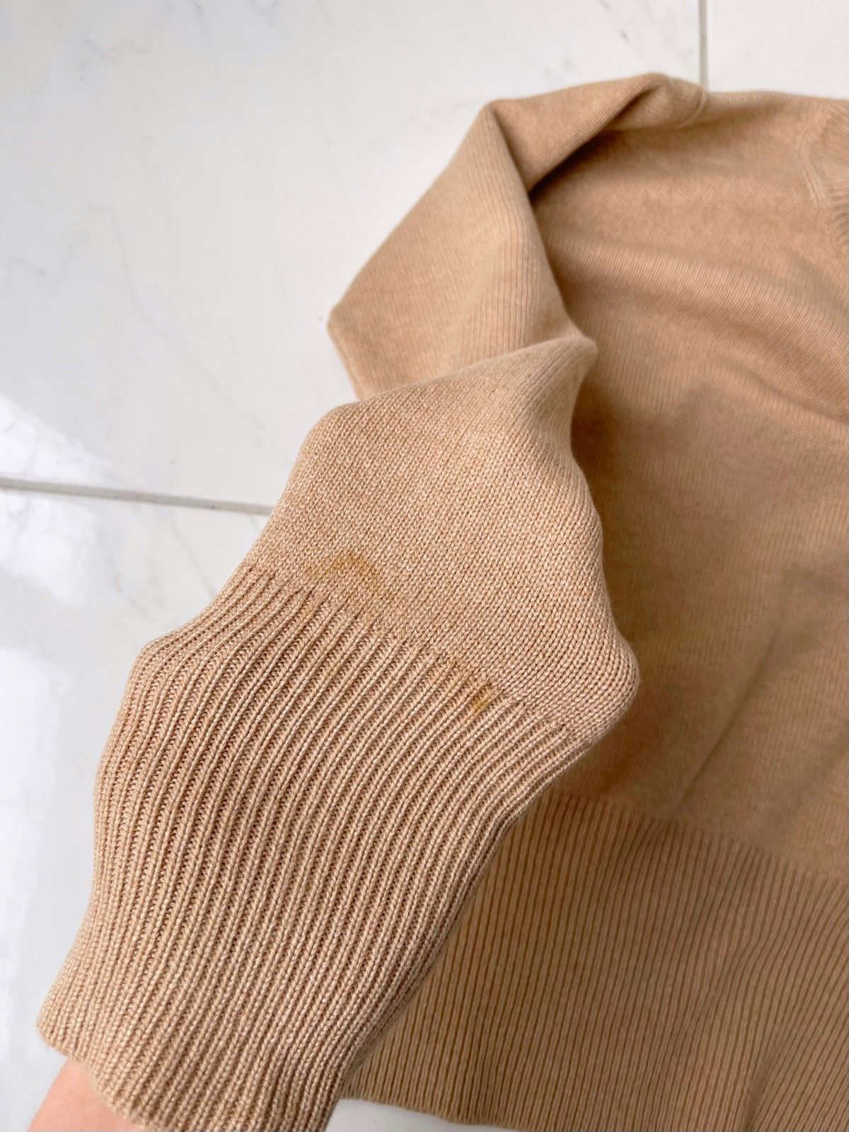 Louis Vuitton Louis Vuitton Cashmere Sweater Size L / US 10 / IT 46 - 12 Thumbnail