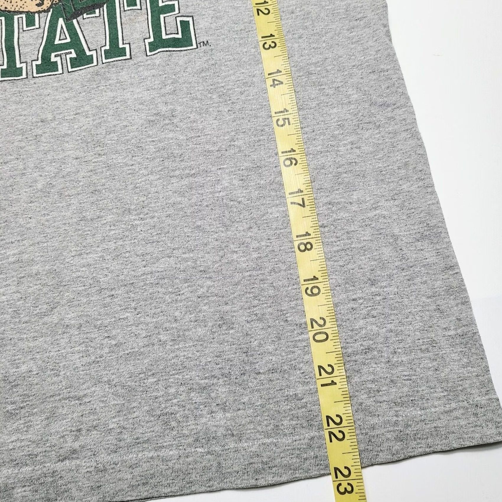 Vintage VINTAGE Michigan State Spartans Signal Sports T-Shirt USA Men’s Small 90s Shirt Mens S Gray Short Sleeve Cotton 90s Theme Size US S / EU 44-46 / 1 - 6 Thumbnail