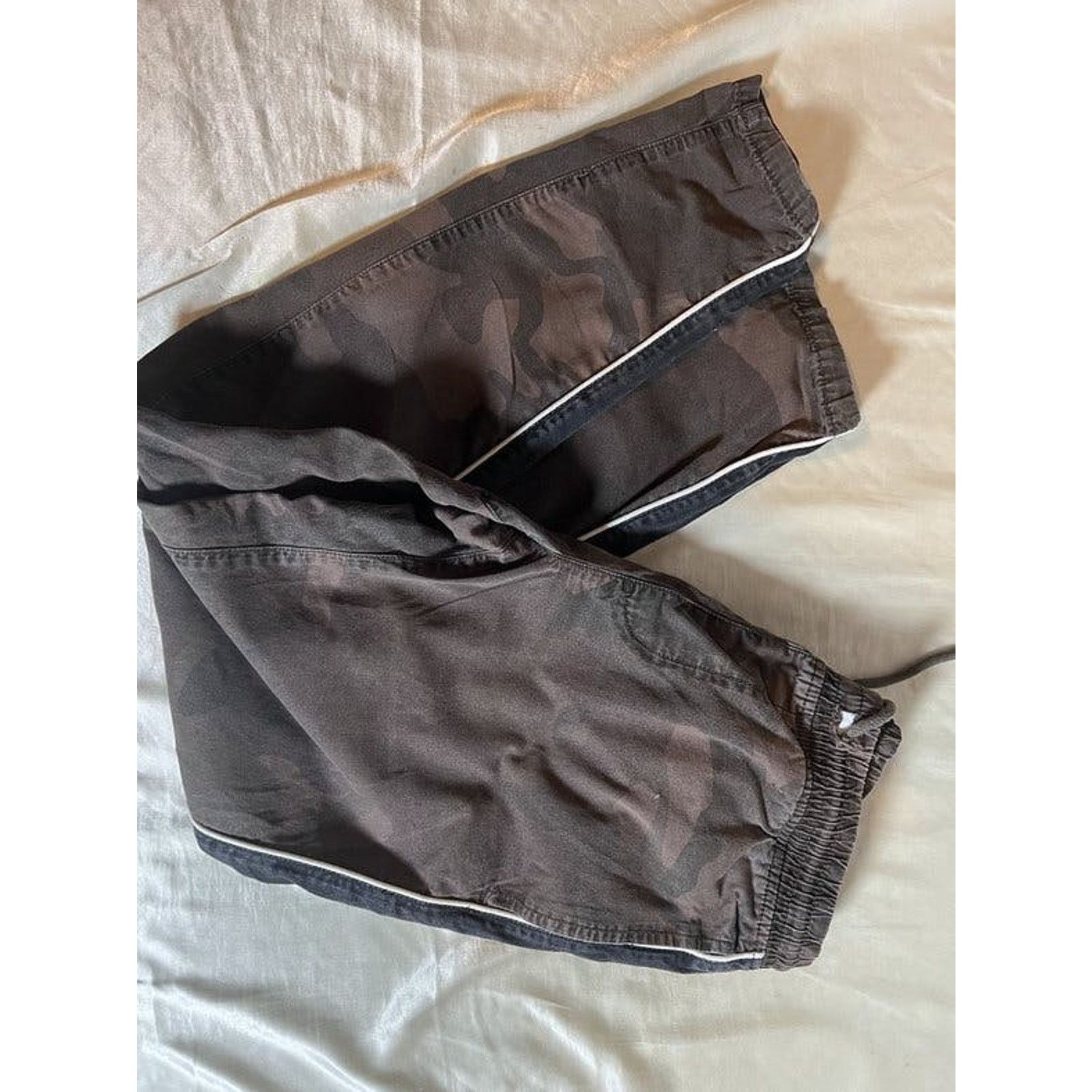 Brave Soul Tapered Camo Joggers Size US 28 / EU 44 - 4 Thumbnail