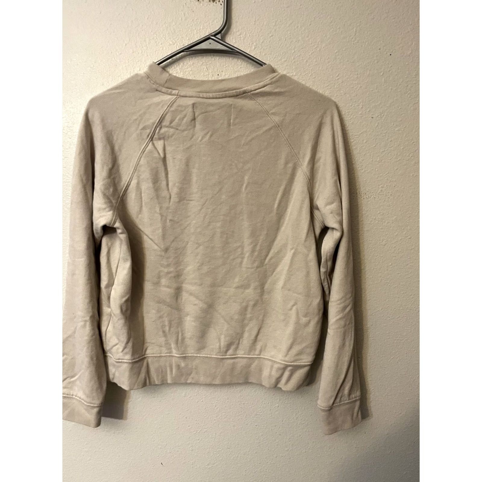 Calvin Klein Calvin Klein Sweatshirt Women Size Small Beige Long Crew Neck Size S / US 4 / IT 40 - 2 Thumbnail