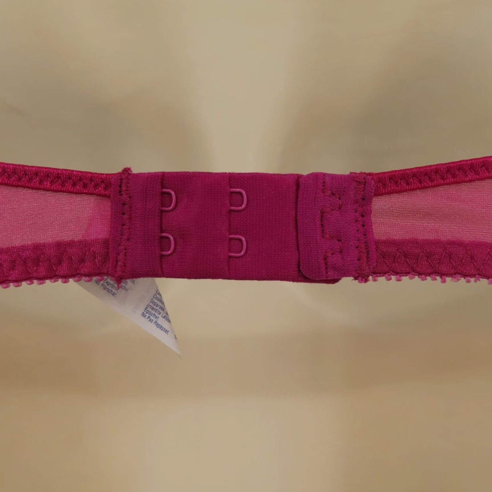 Vintage VINTAGE Vassarette Bra 36B Red Virtue 75256 Underwire T-Shirt No Padding NWT Womens Girls Ladies Mens Size ONE SIZE - 6 Thumbnail