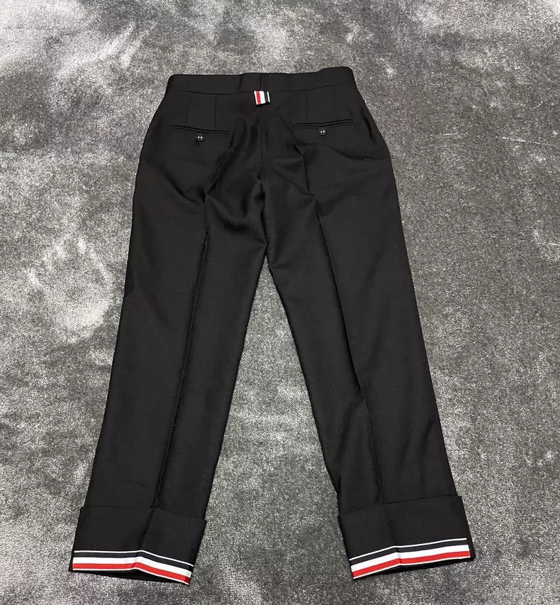 Thom Browne Thom BrowneRefreshing black trousers 2503-Nextarrow Size 25" / US 0 / IT 36 - 5 Thumbnail