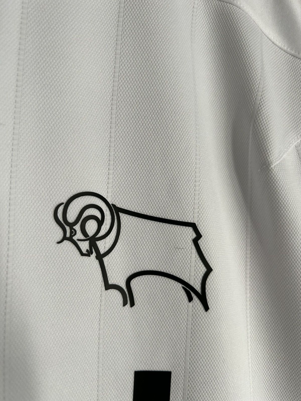 Umbro Derby County 2020 - 2021 Umbro Home Football Shirt Jersey Size US XXL / EU 58 / 5 - 4 Thumbnail