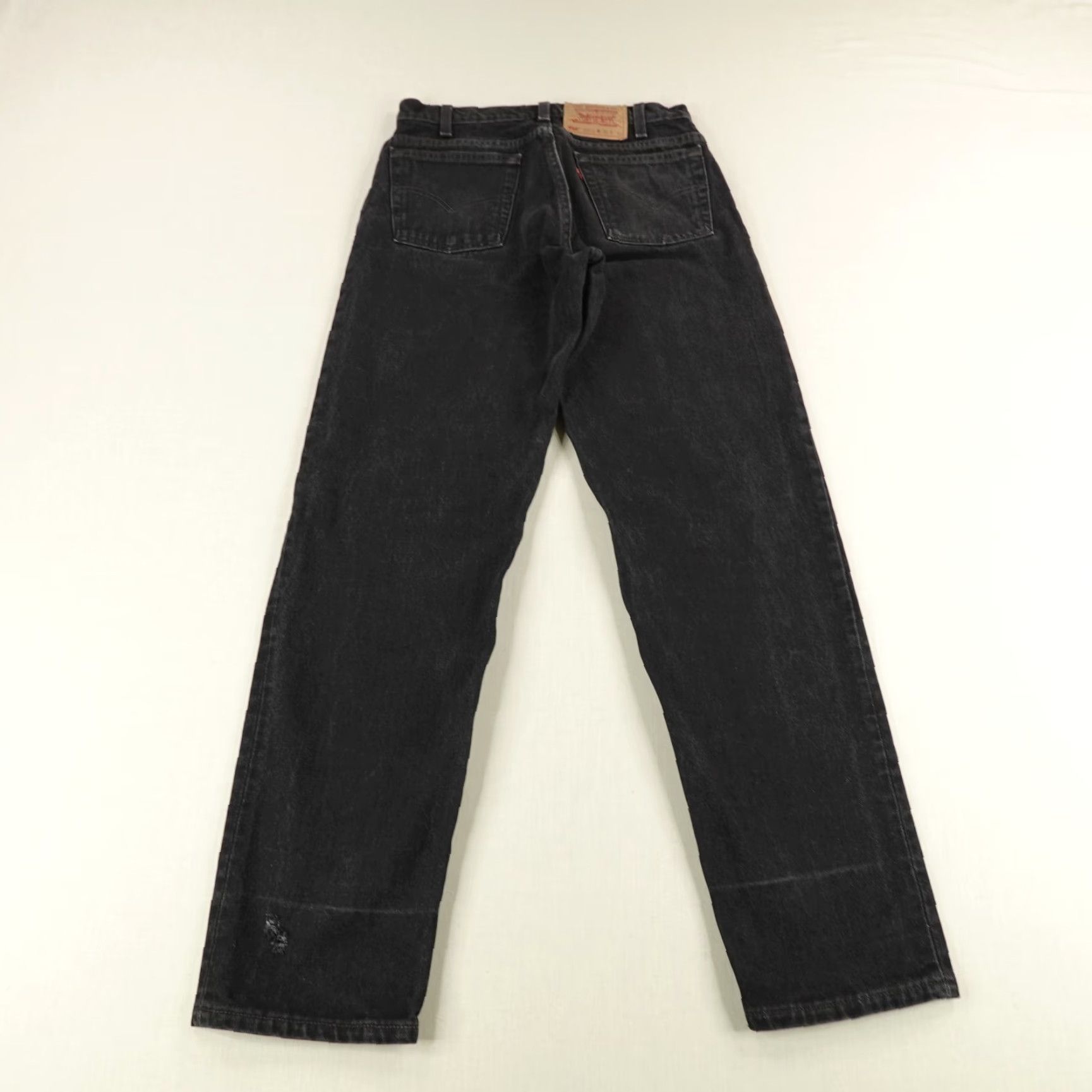 Levi's VINTAGE Levi's Jeans Mens 31x32 Denim 550 Relaxed Tapered Fit 90s Black Leather Label 550 Mens 90s Denim Jeans Size US 28 / EU 44 - 6 Thumbnail