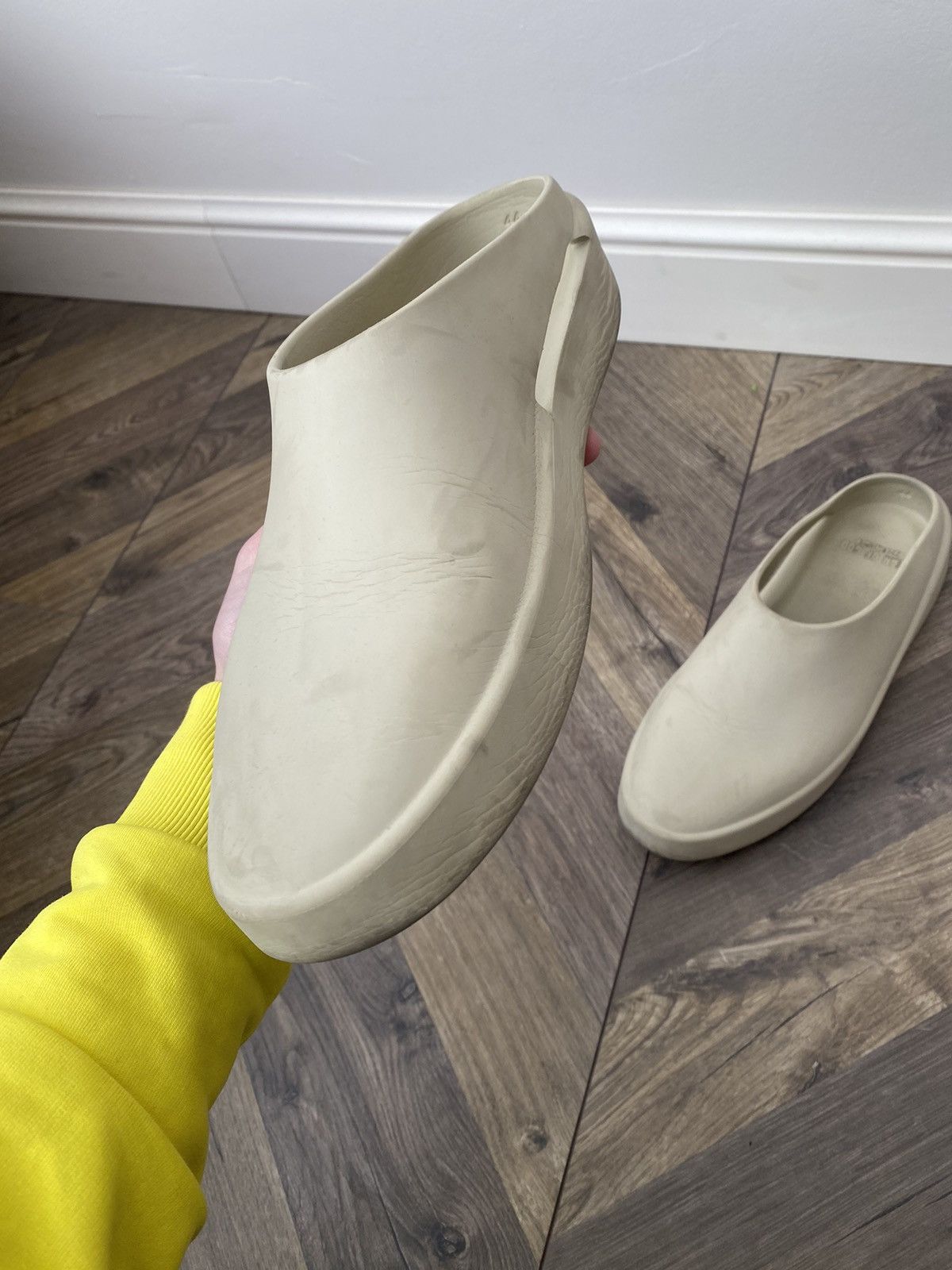 Designer × Fear of God × Vintage FEAR OF GOD THE CALIFORNIA 2.0 SNEAKER MULE BEIGE Size US 10 / EU 43 - 7 Thumbnail