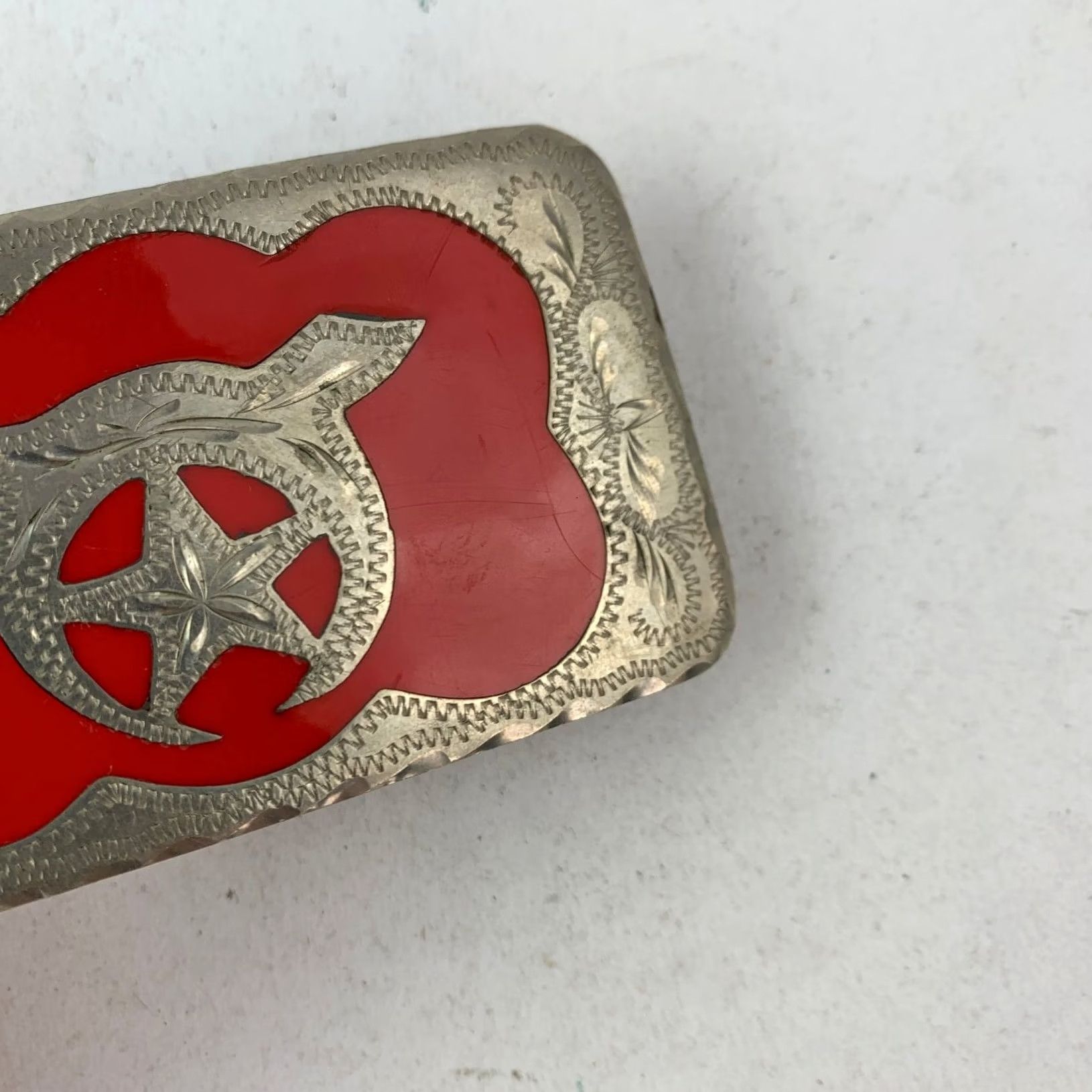 Vintage VINTAGE Shriner Masonic Western Flair Belt Buckle Red Silver Hand Engraved Mens Belt Buckle Size ONE SIZE - 3 Thumbnail