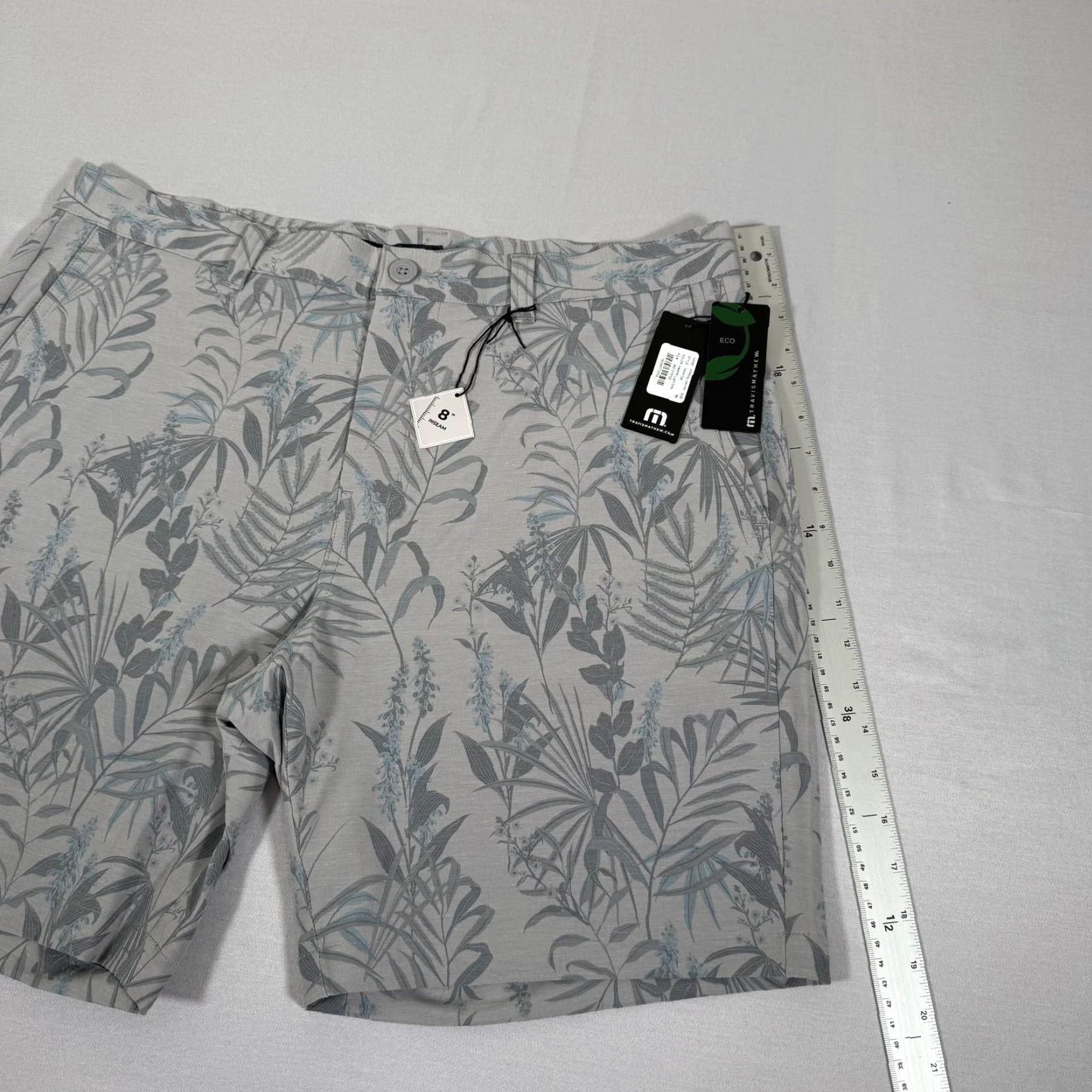 TravisMathew Travis Mathew Shorts 36 Gray Floral Print Chino Lightweight Stretch Eco Golf Men Size US 36 / EU 52 - 5 Thumbnail