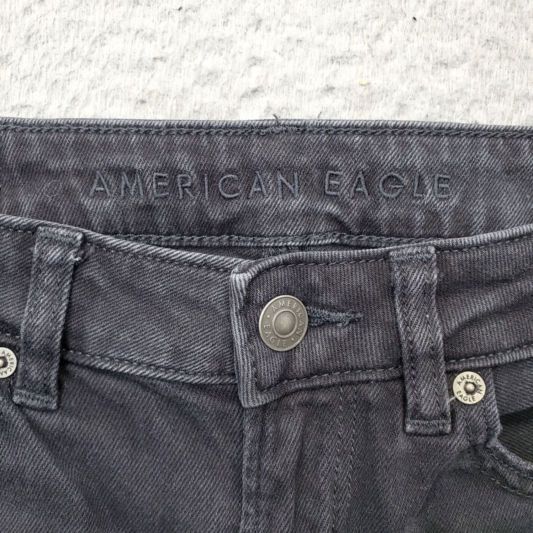 American Eagle Outfitters American Eagle Jeans Womens 0 Black Denim Distressed Dark Wash Casual Skinny Leg Jeans Size 25" / US 0 / IT 36 - 4 Thumbnail