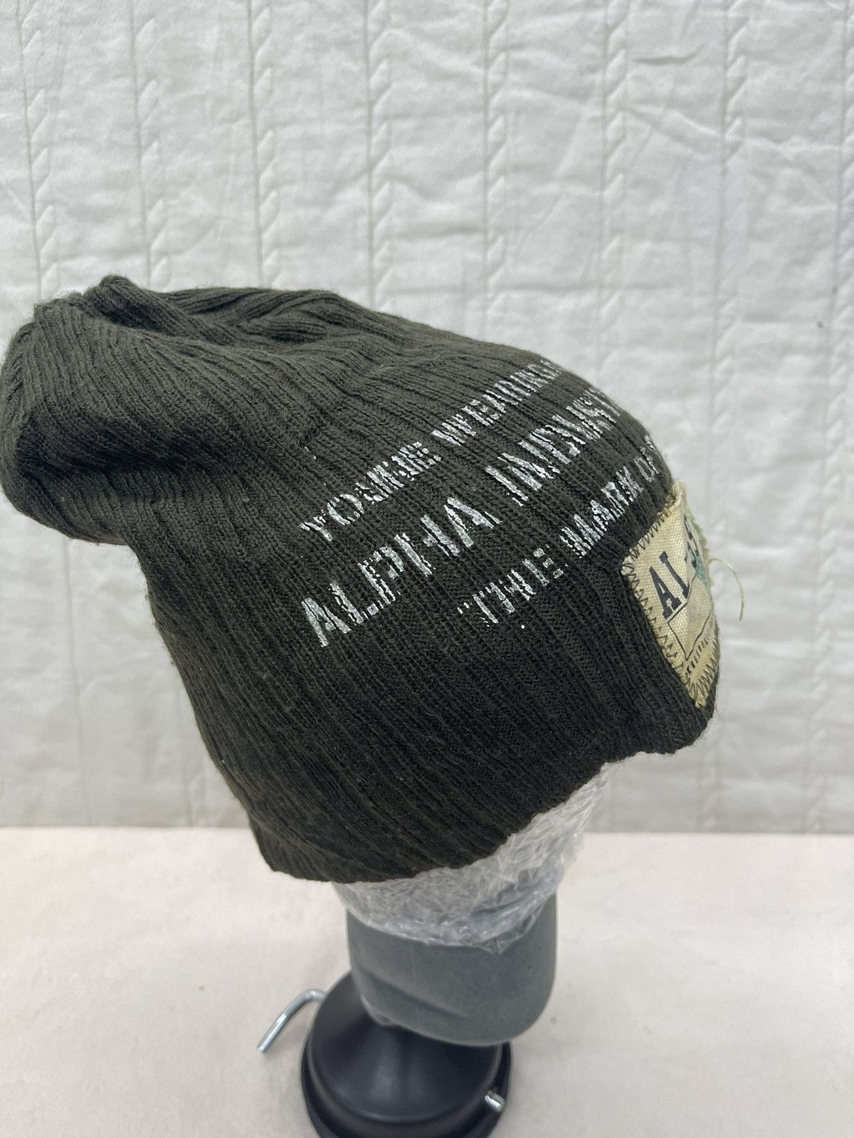 Alpha Industries ARCHIVE🔥🔥🔥ALPHA INDUSTRIES REVERSIBLE BEANIE Size ONE SIZE - 3 Thumbnail