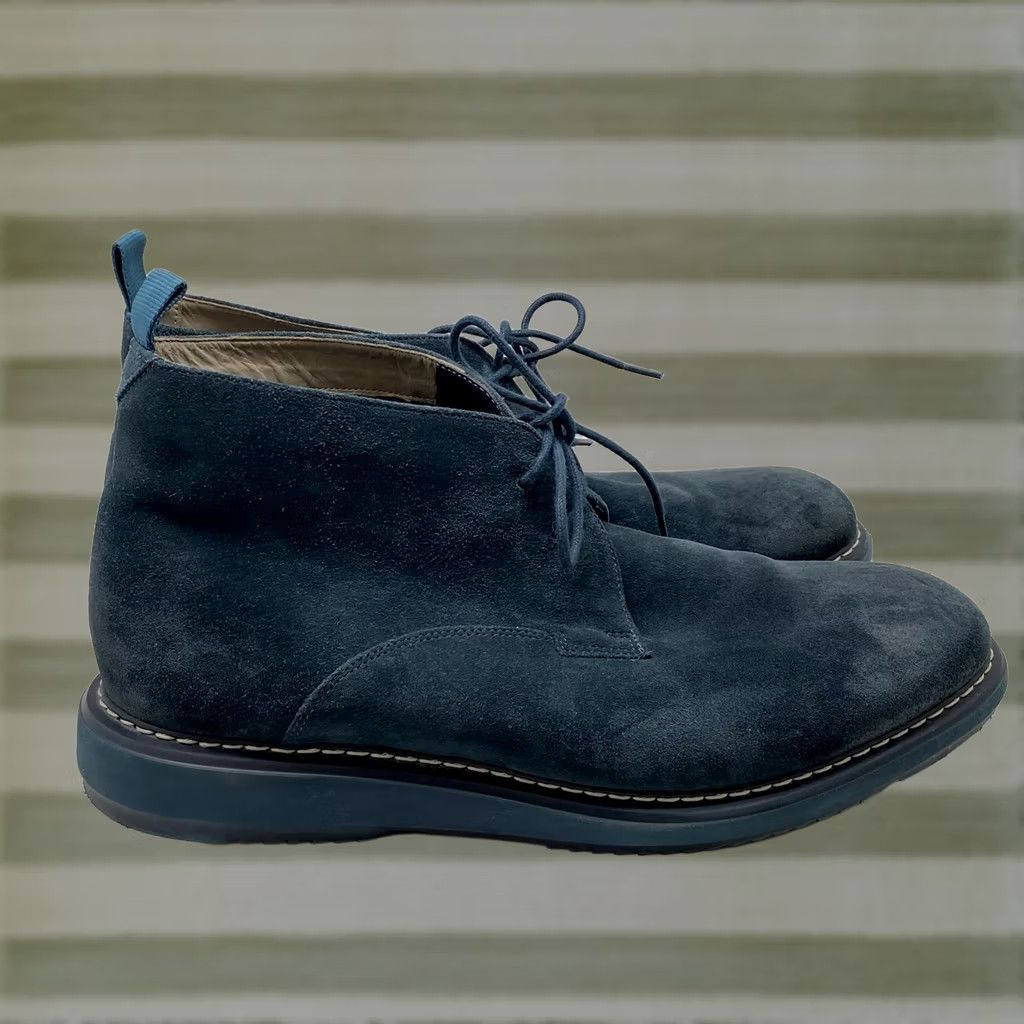 Clarks Chukka Boots Mens 10.5 Navy Blue Suede Ankle Comfort  display picture 2