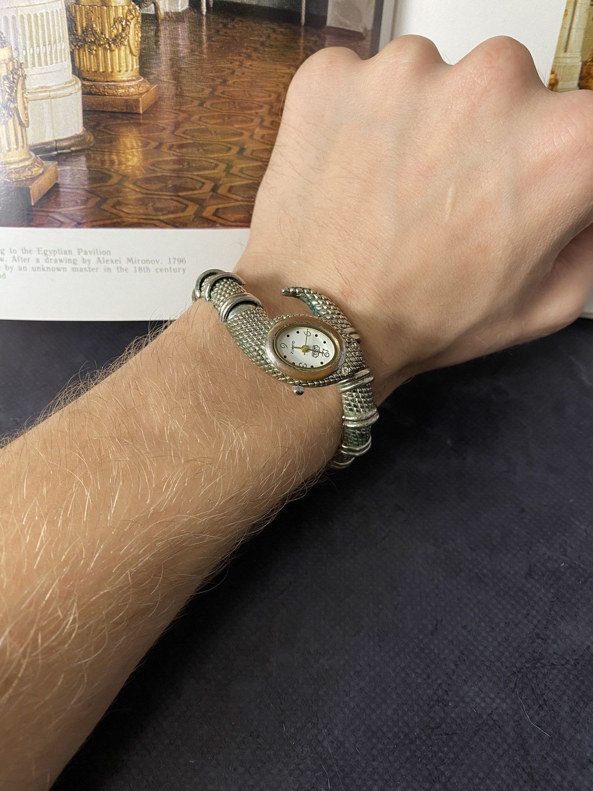 Jewelry Vintage Snake Coil Watch Bracelet Rare Size ONE SIZE - 3 Thumbnail