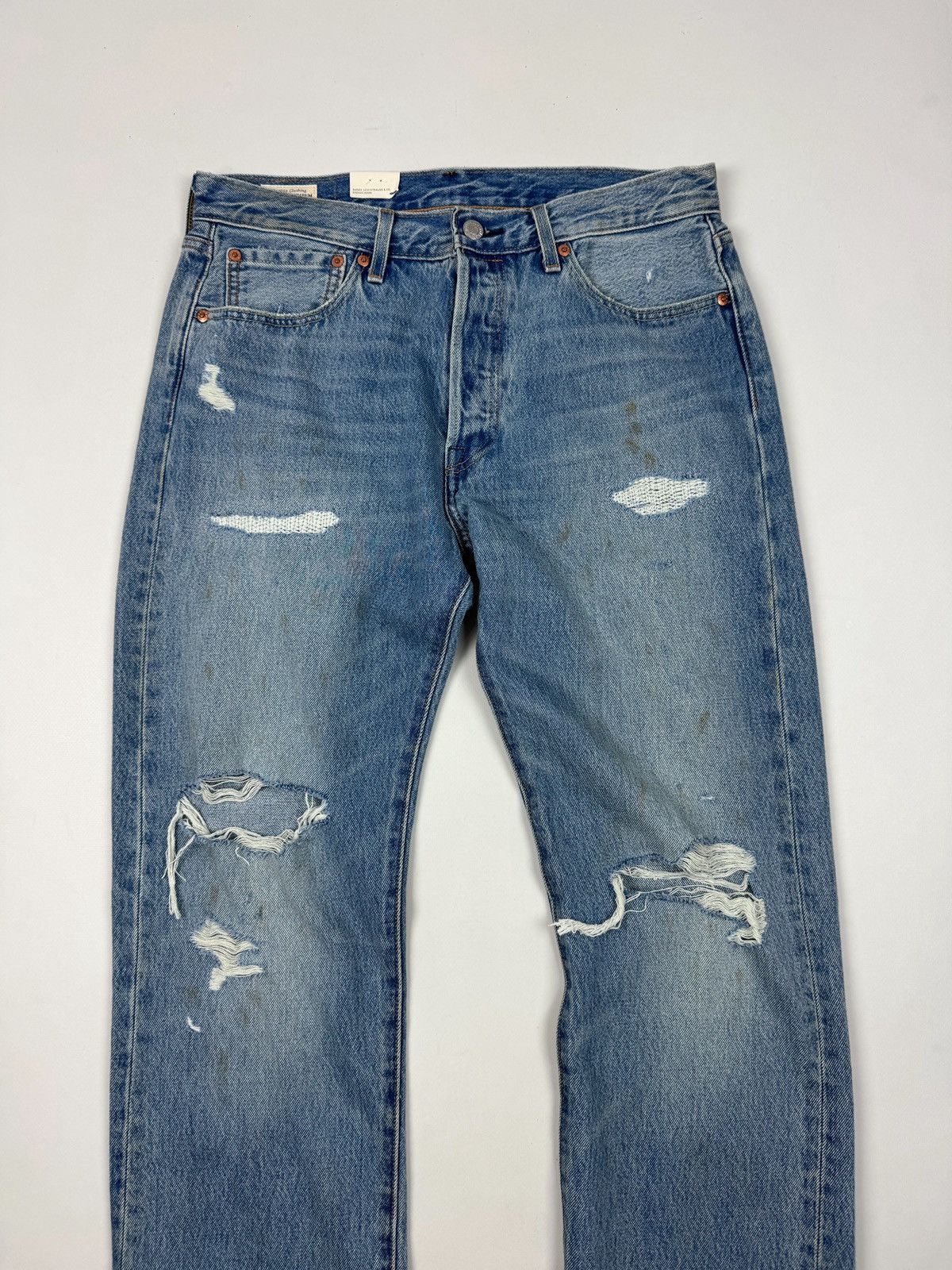 Levi's NWT Levi’s 501 Distressed Repaired Washed Denim Jeans Size US 32 / EU 48 - 7 Thumbnail