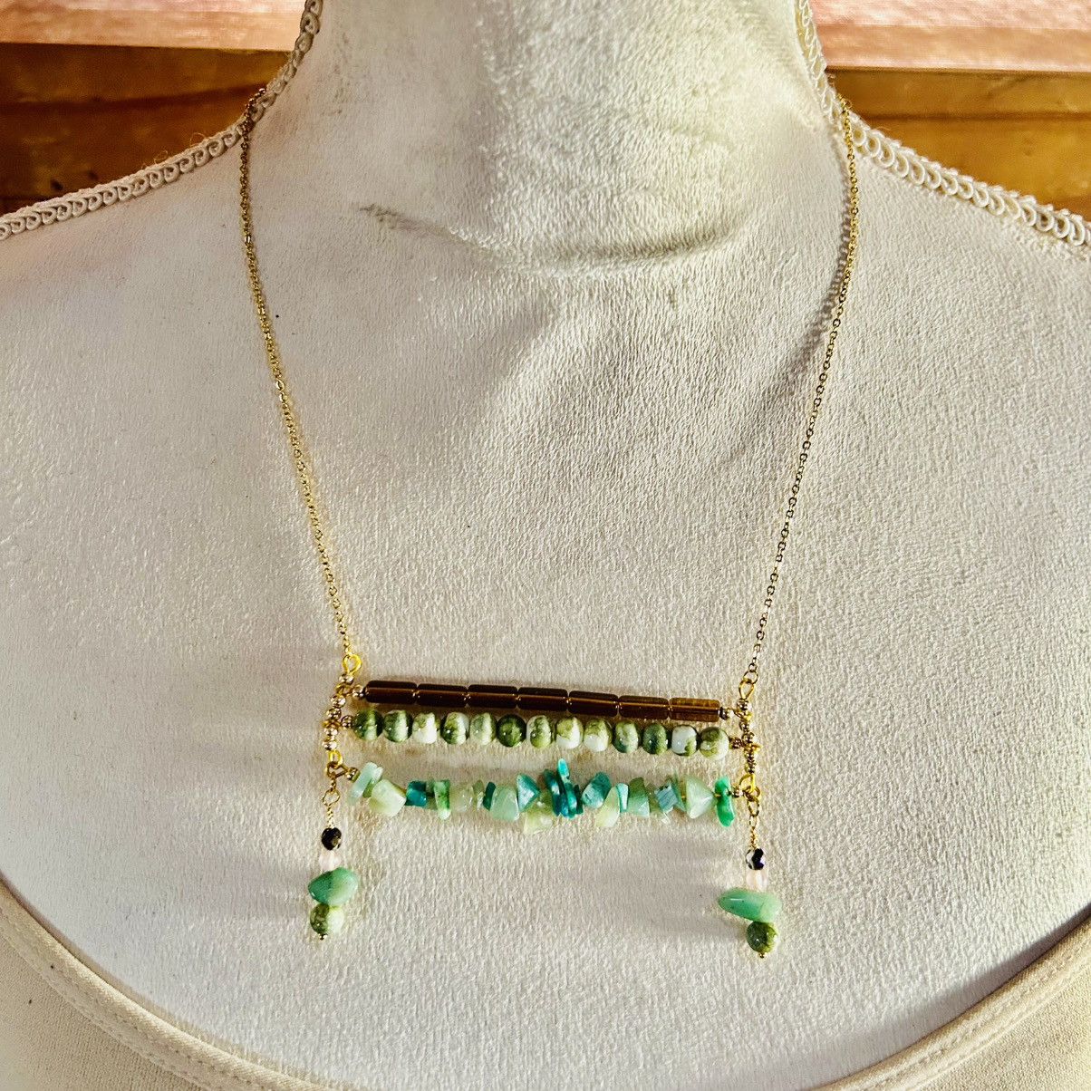 Handmade Handcrafted triple row bar green chalcedony stone necklace Size ONE SIZE - 4 Thumbnail