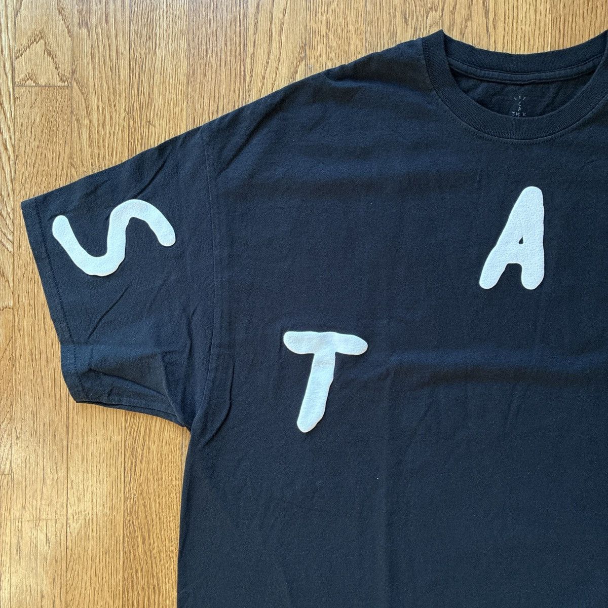 Travis Scott XL Travis Scott Astroworld Houston 2019 Staff Tee Black New Size US XL / EU 56 / 4 - 3 Thumbnail
