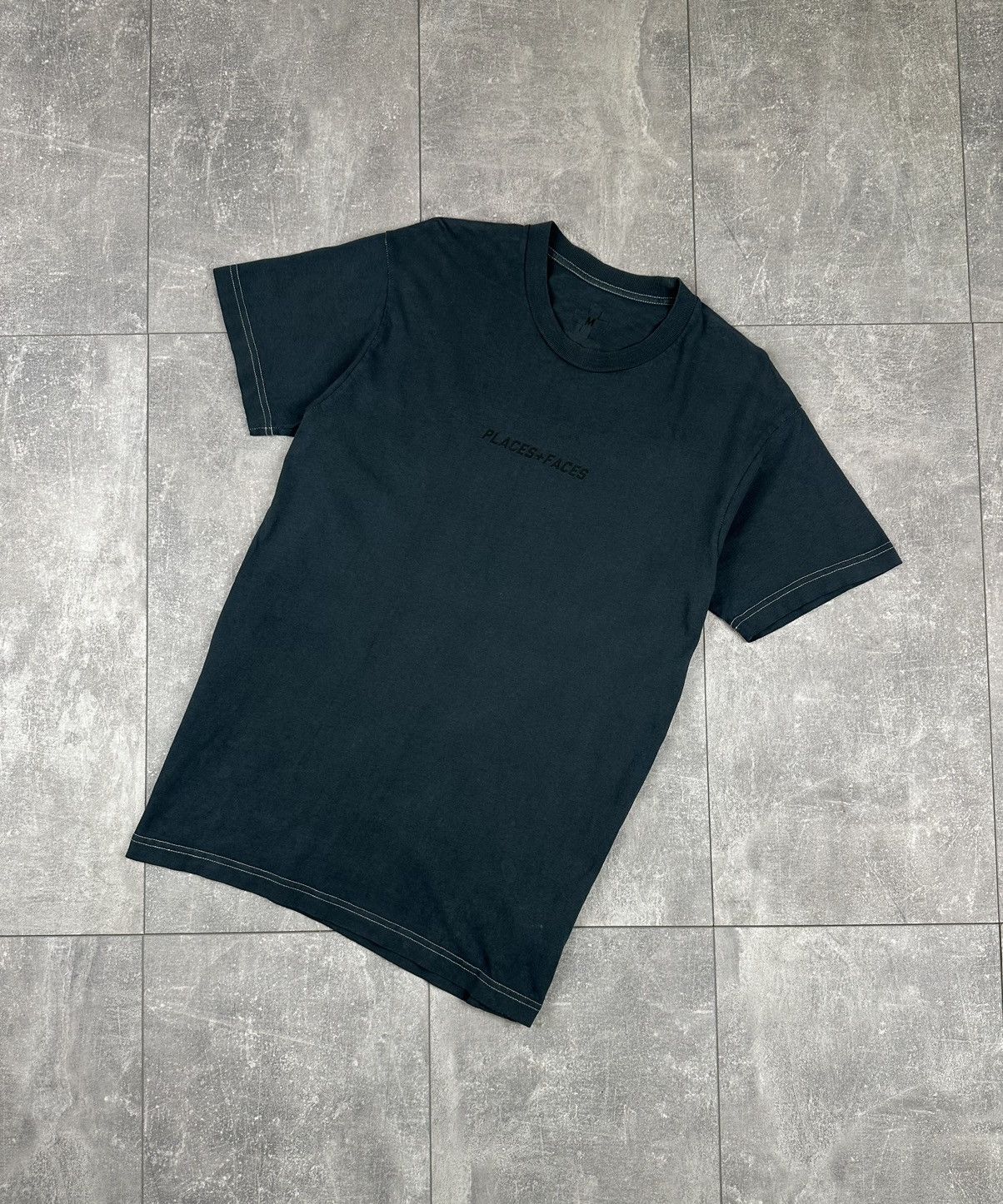 Places + Faces Places + Faces Centr Logo T-Shit Size US M / EU 48-50 / 2 - 2 Thumbnail