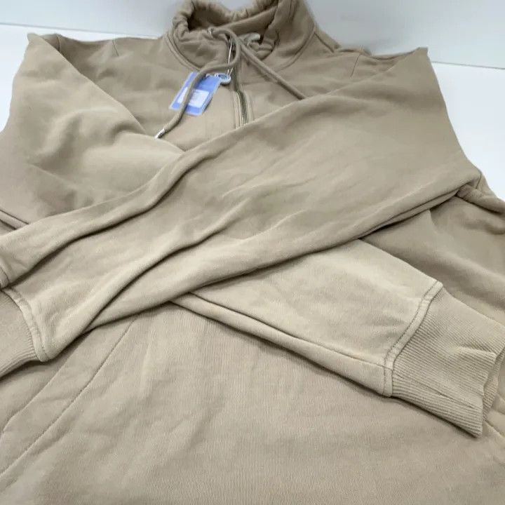 AMI AMIPARIS FW21 Heart Logo Zip Hoodie Beige -2507 Size US XXL / EU 58 / 5 - 9 Thumbnail