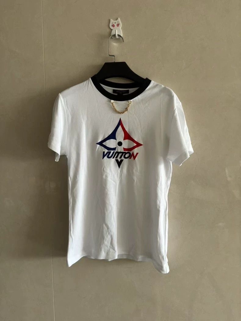 Louis Vuitton Louis Vuitton Slogan short sleeve Size US S / EU 44-46 / 1 - 1 Thumbnail