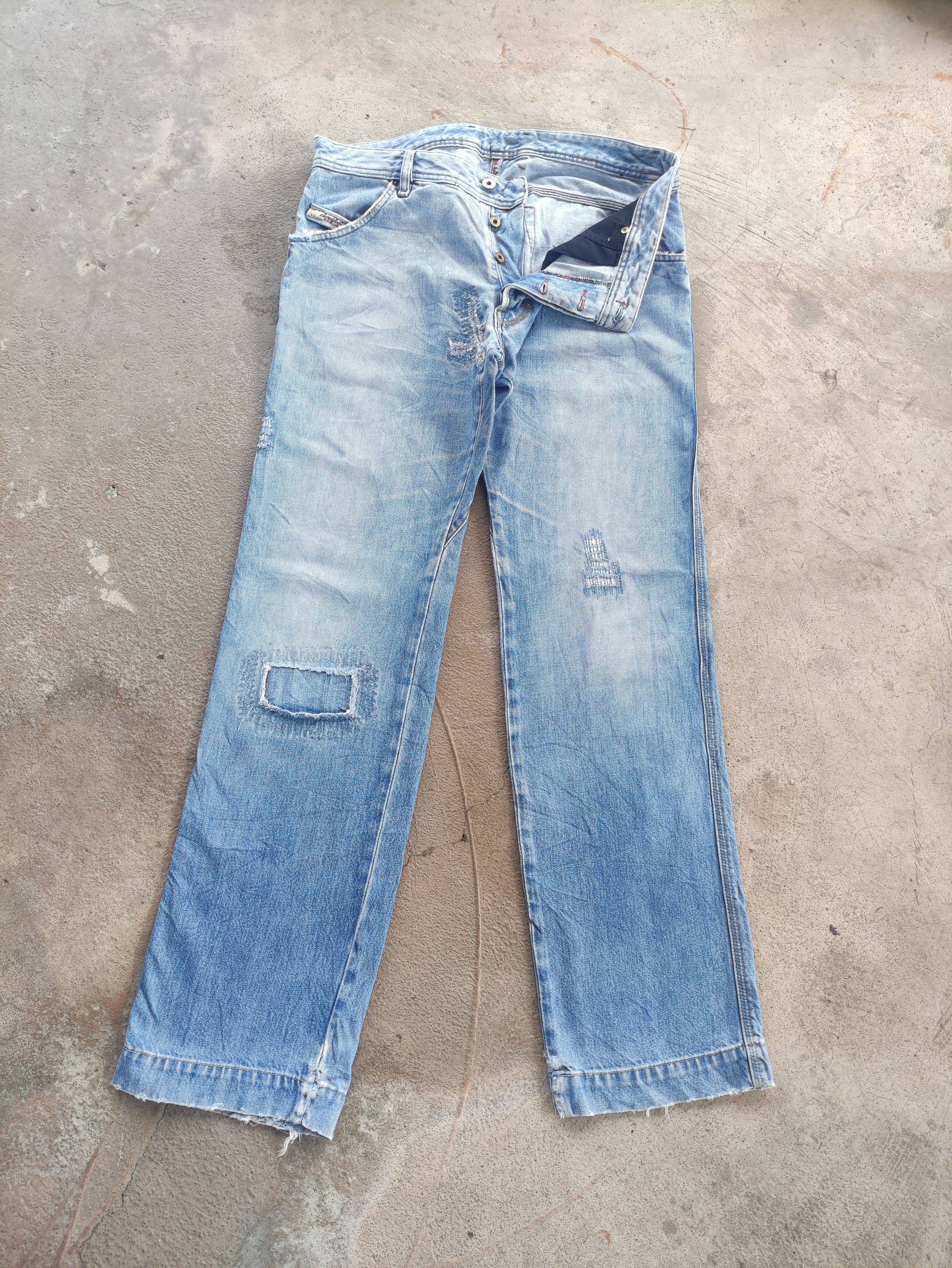 Diesel Vintage Diesel Button Jean Baggy Distressed Faded Denim Size US 36 / EU 52 - 1 Thumbnail