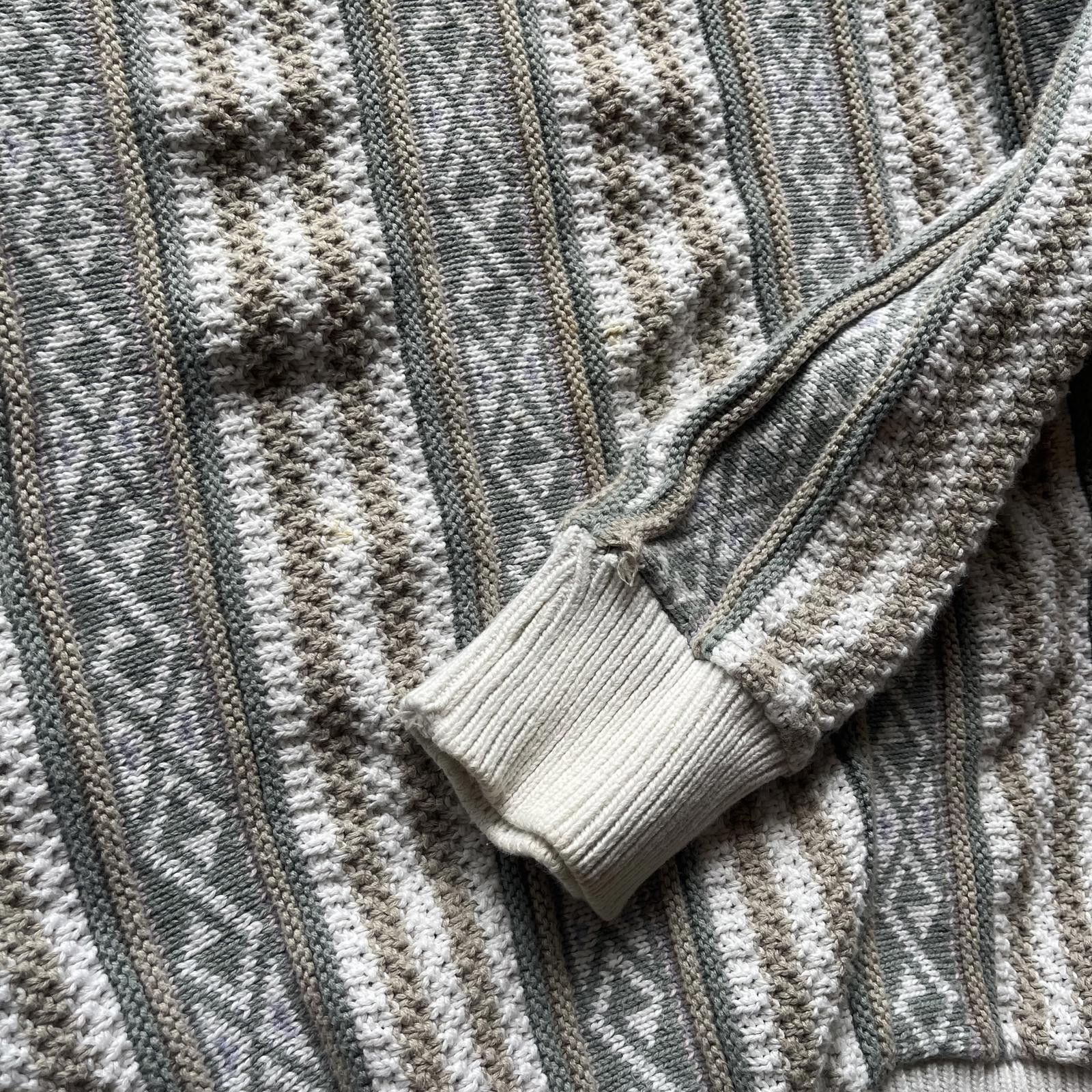 Vintage Vintage 90s 3D Knit Coogi Style Grunge Cream Green Sweater Size US XL / EU 56 / 4 - 5 Thumbnail