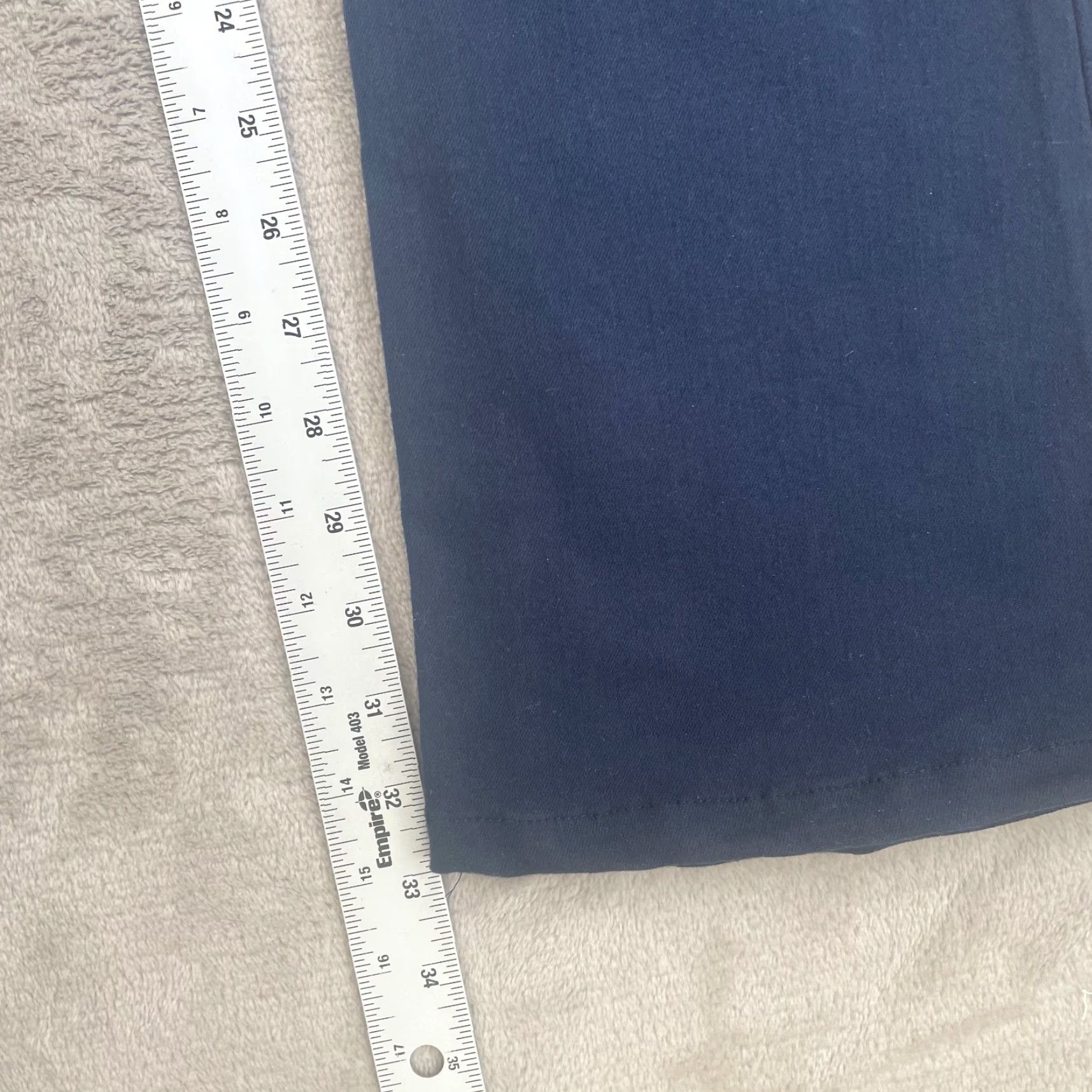 Alice + Olivia Alice + Olivia Jeans Women 25x33 Blue Low Rise Wide Leg Flare Bell Bottom Denim USA Made Size 42" / US 20 - 6 Thumbnail