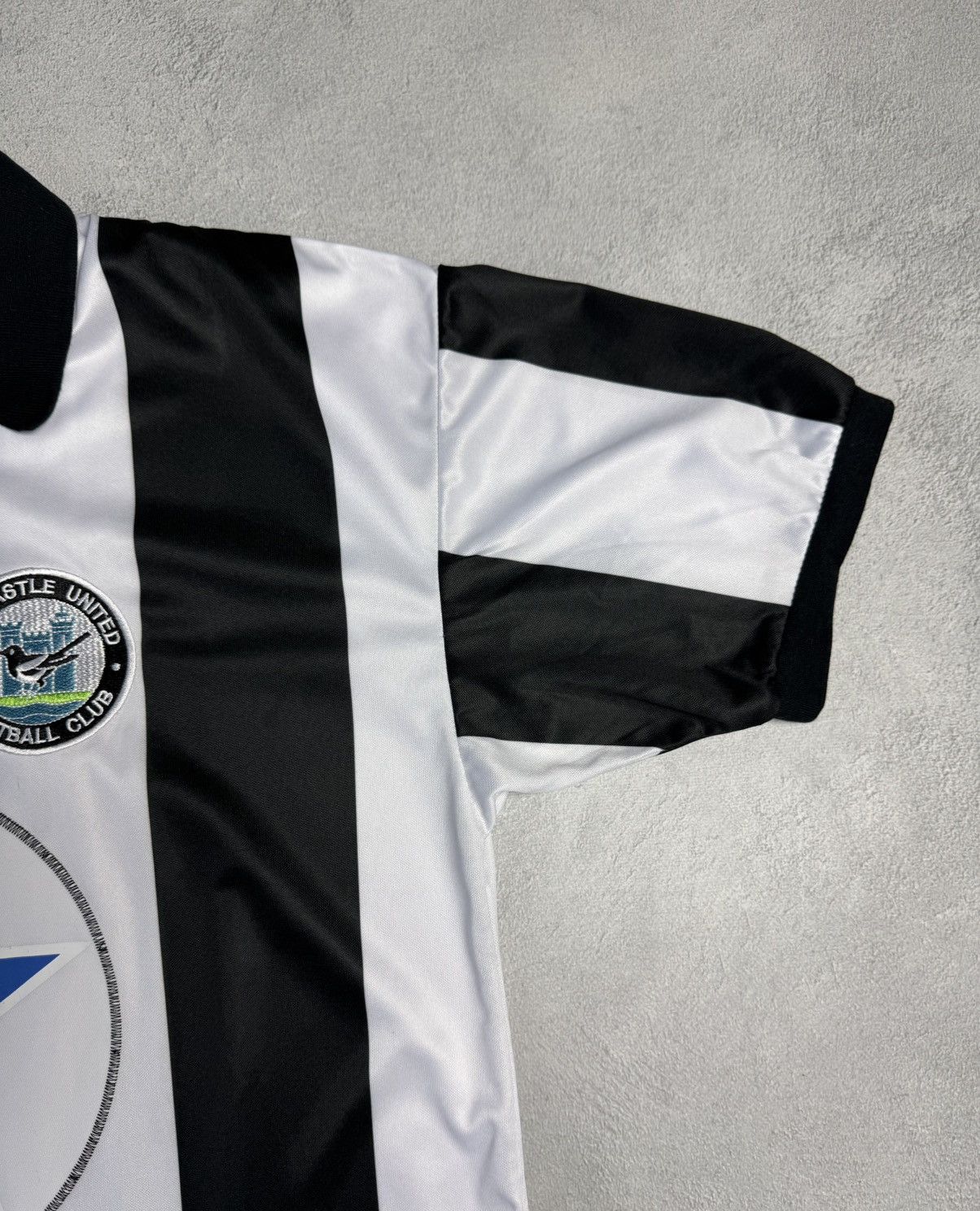 Vintage Newcastle United 1980 1983 Home Football Shirt Soccer Jersey Size US L / EU 52-54 / 3 - 10 Thumbnail