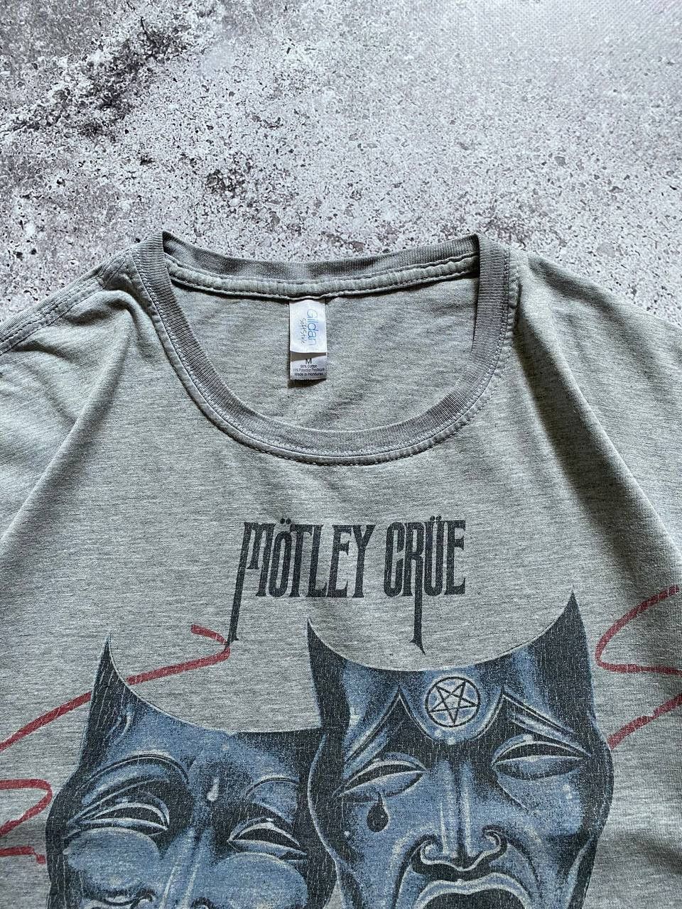 Band Tees MOTLEY CRUE THEATRE OF PAIN PENTAGRAM METAL BAND TEE Size US M / EU 48-50 / 2 - 5 Thumbnail