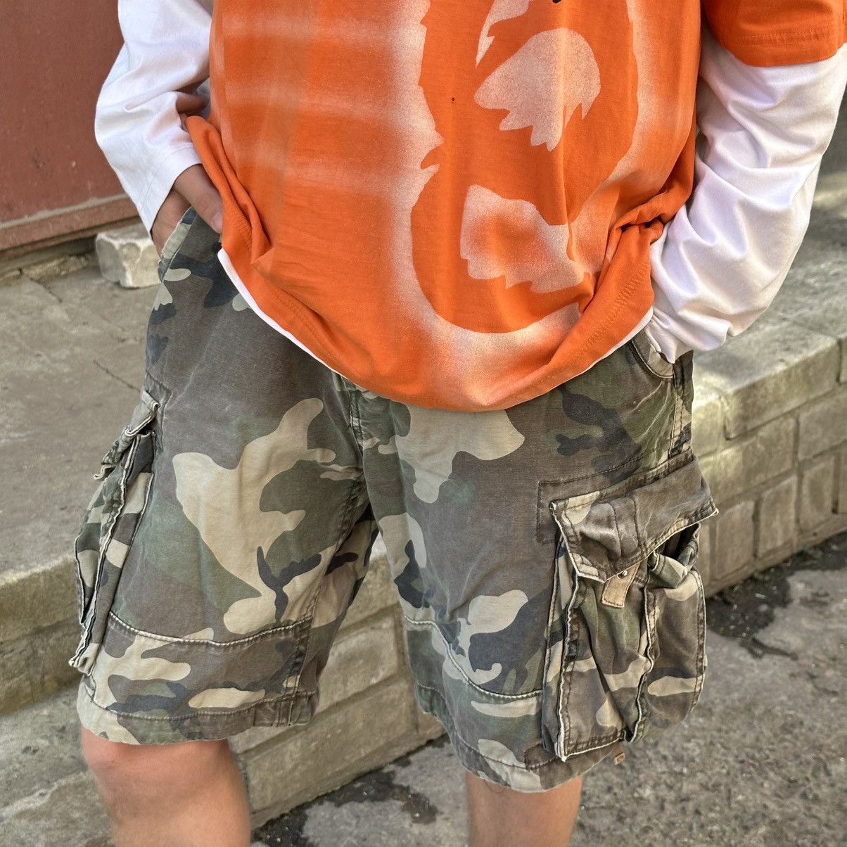 Other Vintage Japanese Style Camo Multi-pocket Shorts Y2K Army 00s Size US 36 / EU 52 - 1 Thumbnail