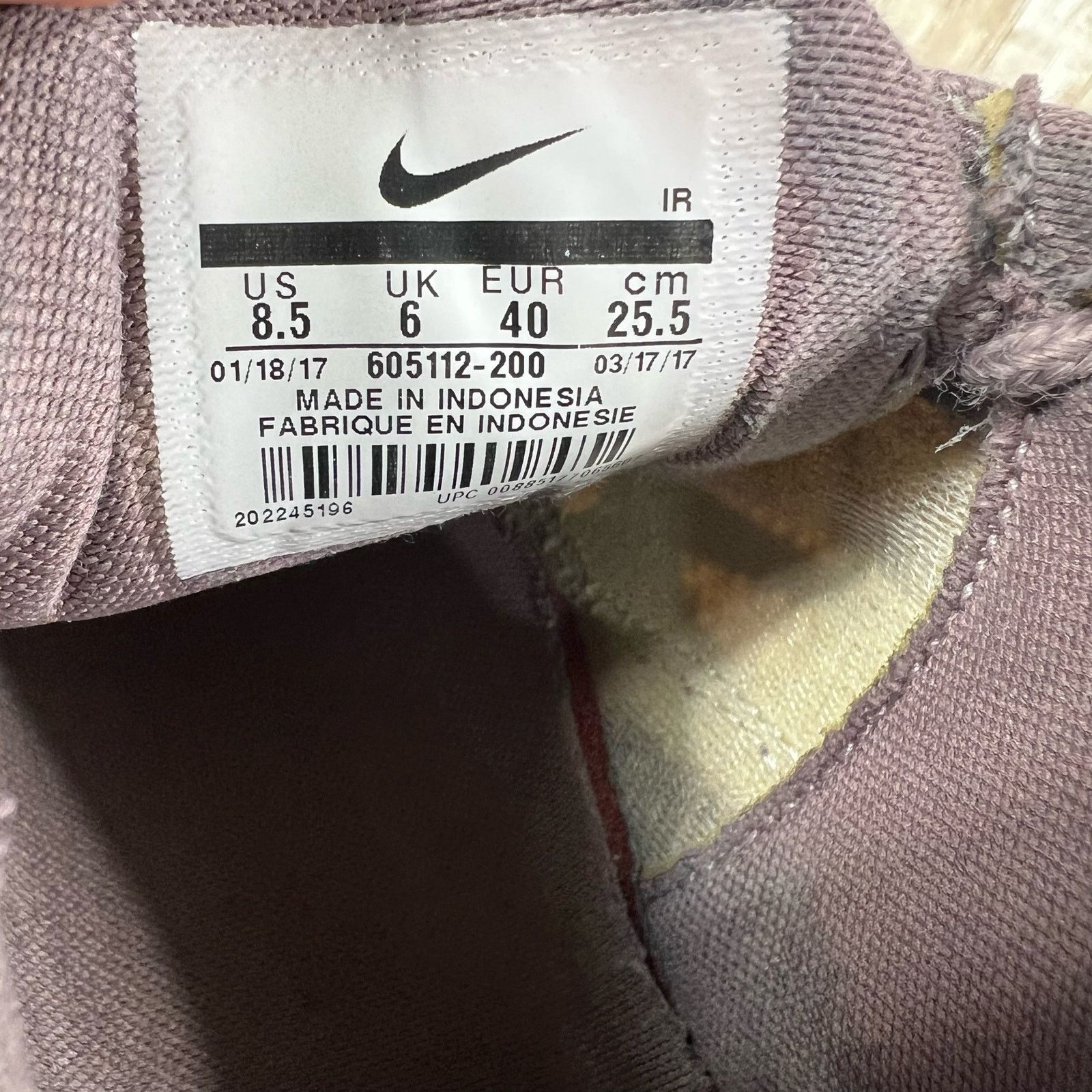 Nike Nike Air max plus taupe gray 605112 200 Womens 8.5 Size US 8.5 / IT 38.5 - 8 Thumbnail