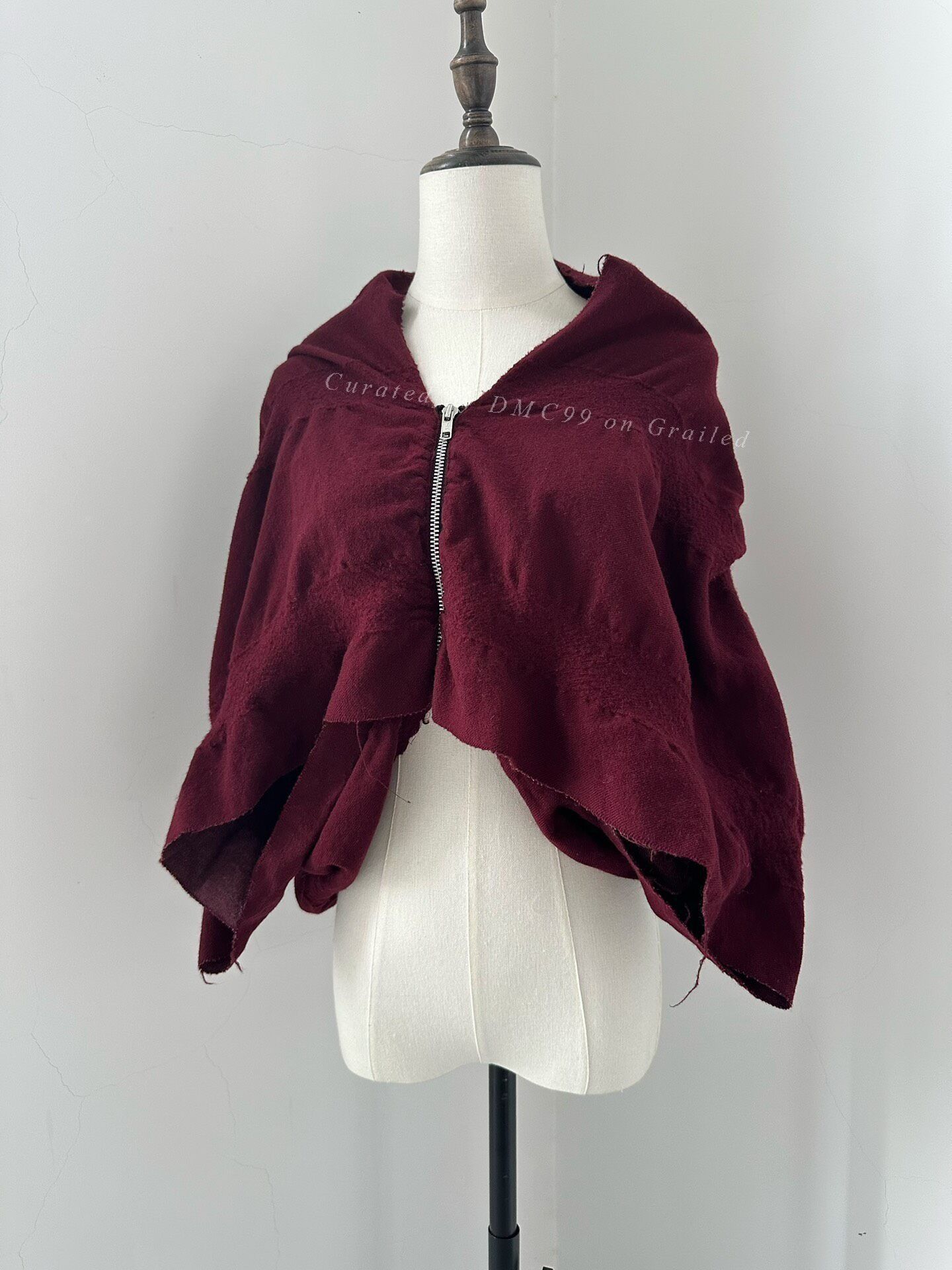 Comme des Garcons Comme des Garçons Tricot Deformed Cape Size M / US 6-8 / IT 42-44 - 1 Thumbnail