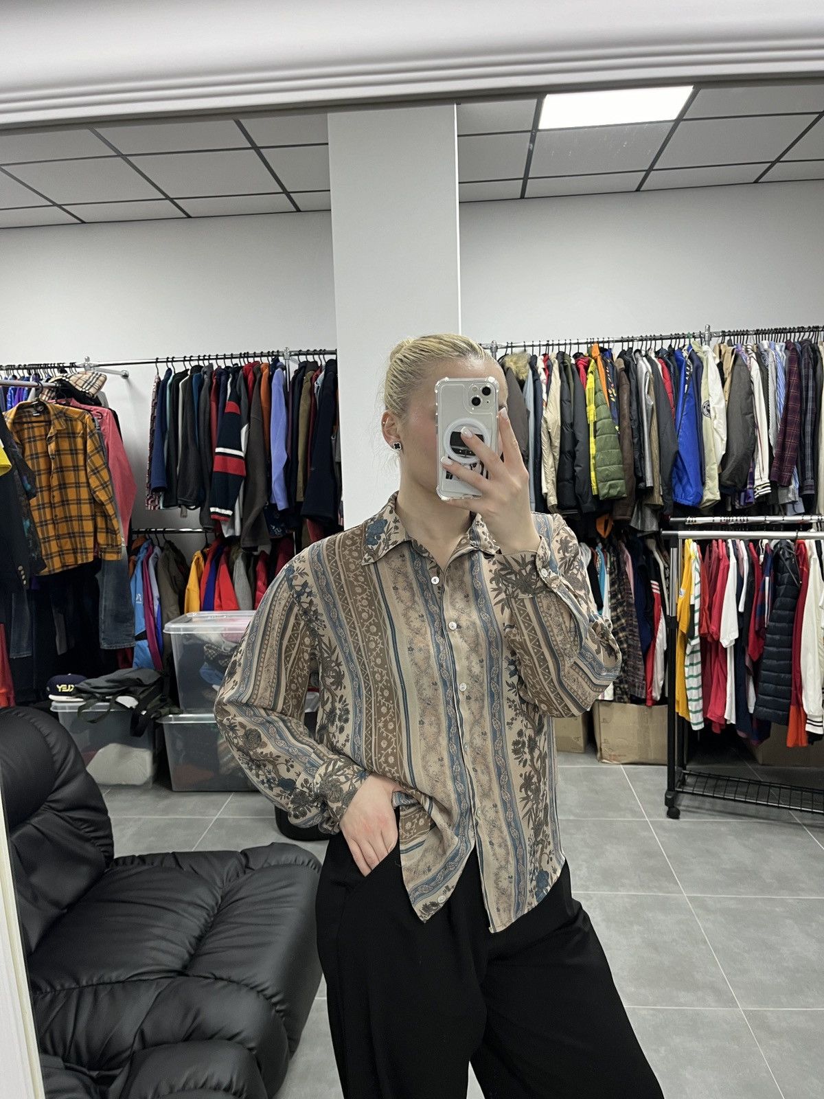 Calvin Klein × Vintage Vintage Calvin Klein Sport women Button Shirt Size M Size M / US 6-8 / IT 42-44 - 2 Thumbnail