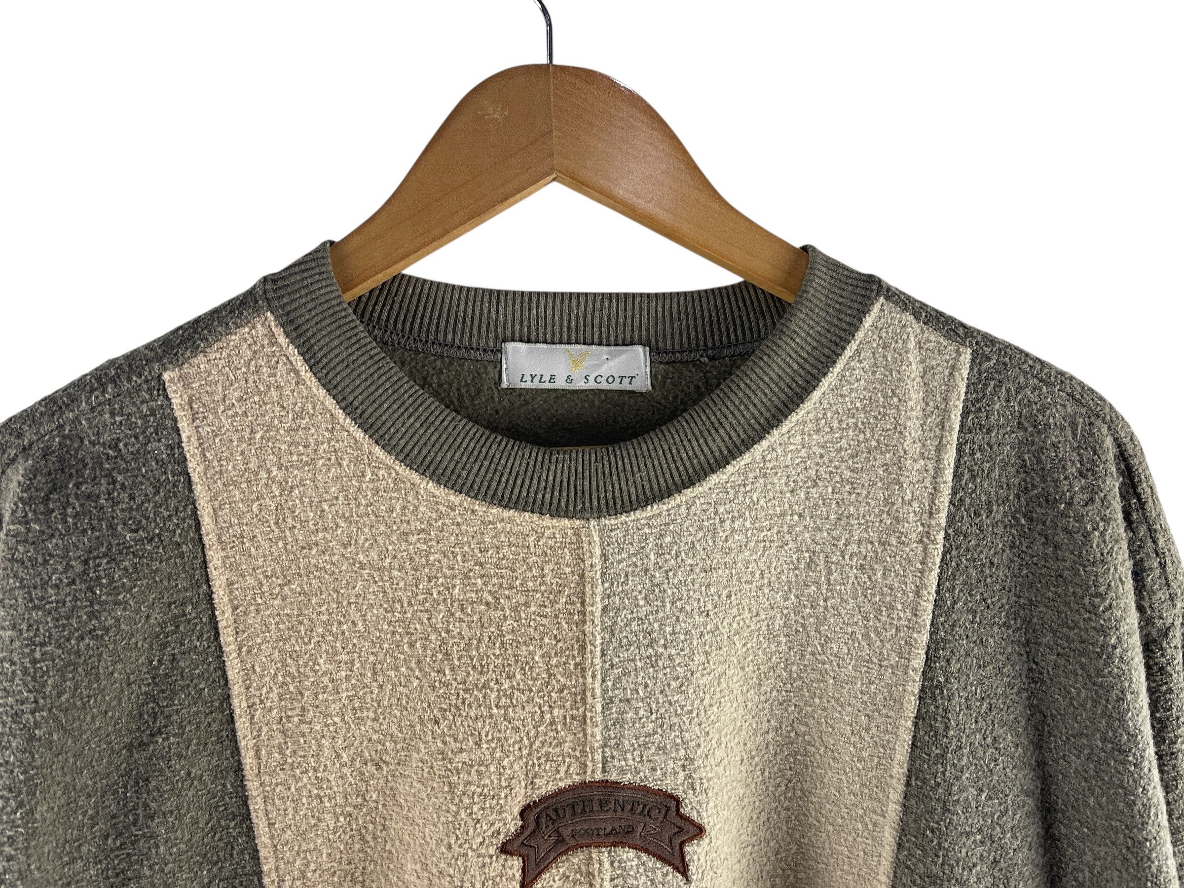 Lyle & Scott Vintage Lyle & Scott Authentic Scotland Crewneck Sweatshirt Size US M / EU 48-50 / 2 - 7 Thumbnail