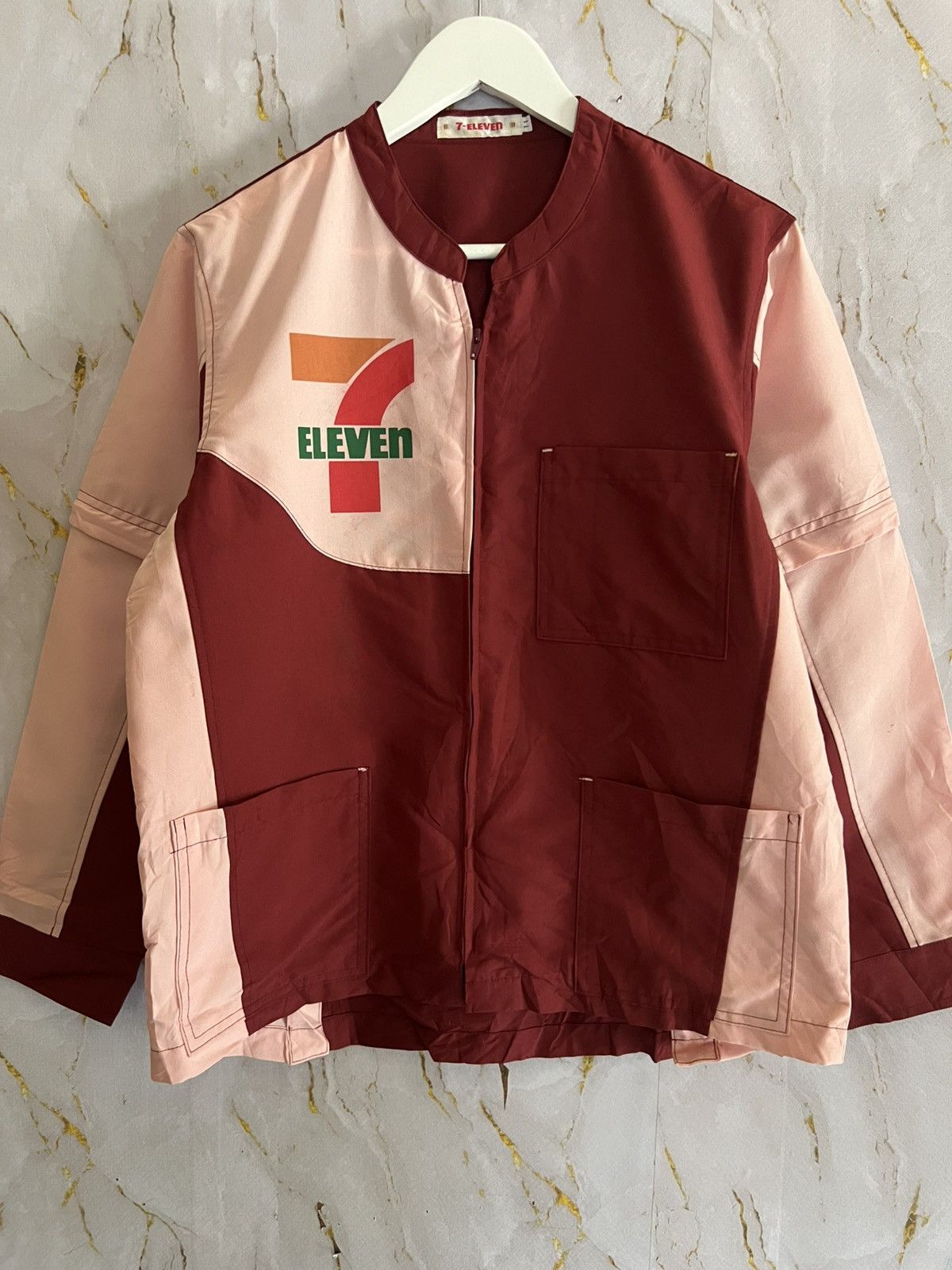 Japanese Brand Vintage 7-Eleven Button Up Shirt – Workwear Uniform Size US L / EU 52-54 / 3 - 1 Thumbnail