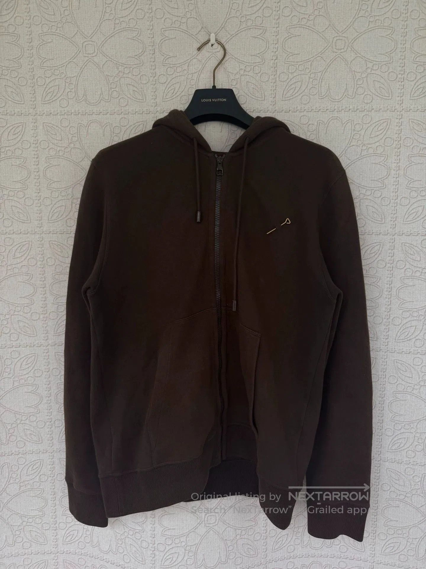 Louis Vuitton louis vuitton brown oversized hoodie with pin. Size US M / EU 48-50 / 2 - 1 Thumbnail