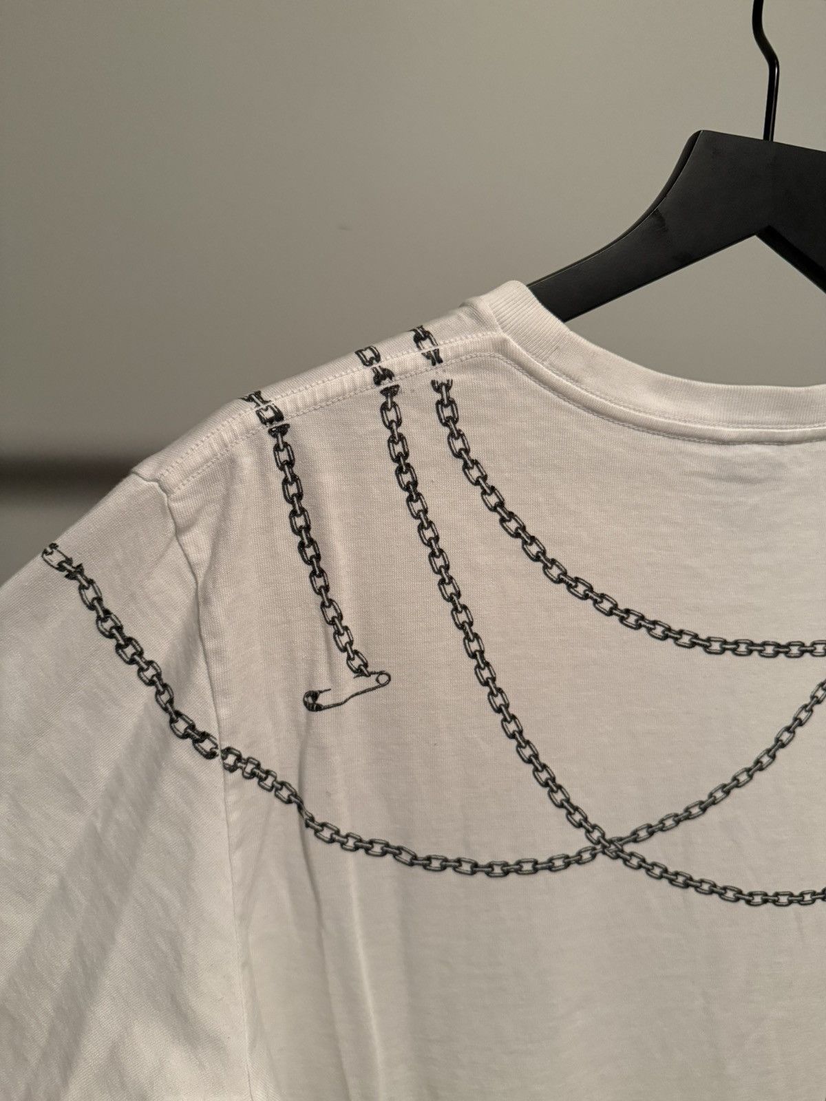 Number (N)ine Number (N)ine SS04 “Chains” Tee Size US XXL / EU 58 / 5 - 6 Thumbnail