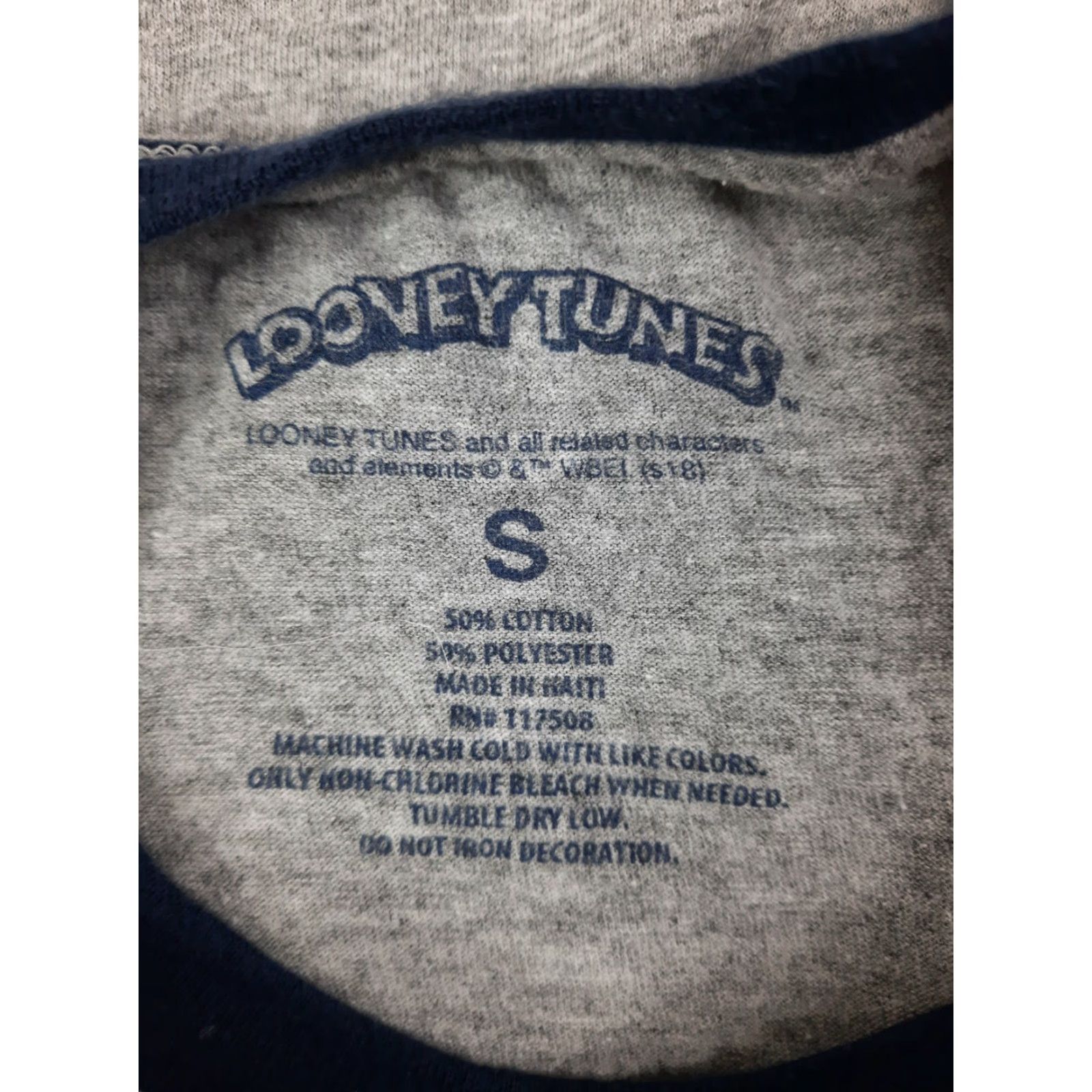Vintage VINTAGE Looney Tunes TAZ crewneck T-Shirt MENS Small RINGER TEE T3S Shirt Mens 90s Graphic Tee Gray Cotton Blend Short Sleeve Crew Neck Strategies Size US S / EU 44-46 / 1 - 2 Thumbnail