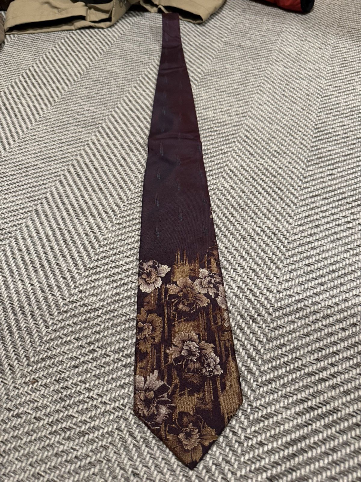 Jean Paul Gaultier JEAN PAUL GAULTIER HOMME Dark Pattern Burgundy COLOR TIE Size ONE SIZE - 2 Thumbnail