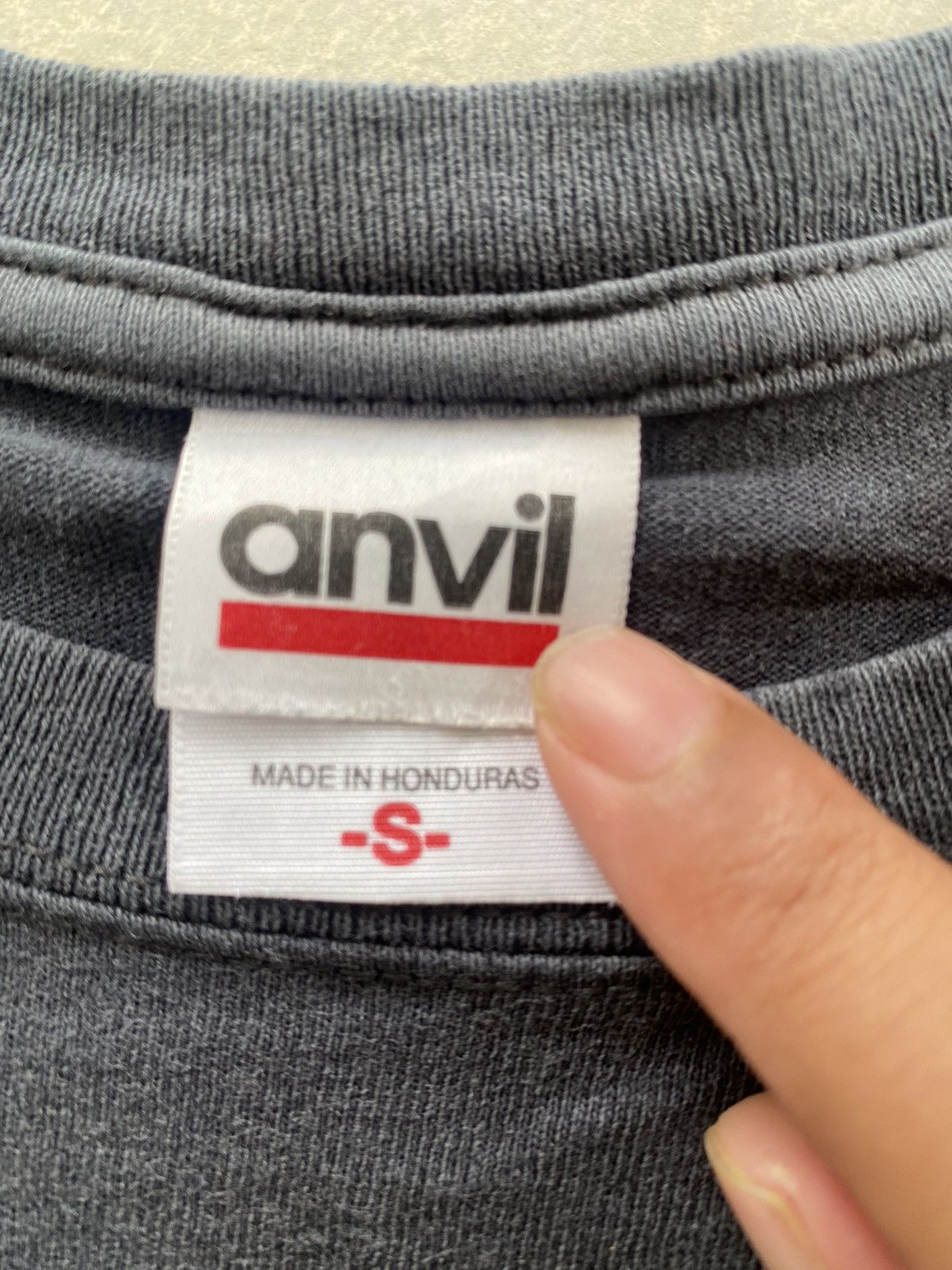 Anvil × Vintage VINTAGE MICHAEL JACKSON SUNFADED TEE Size US S / EU 44-46 / 1 - 3 Thumbnail