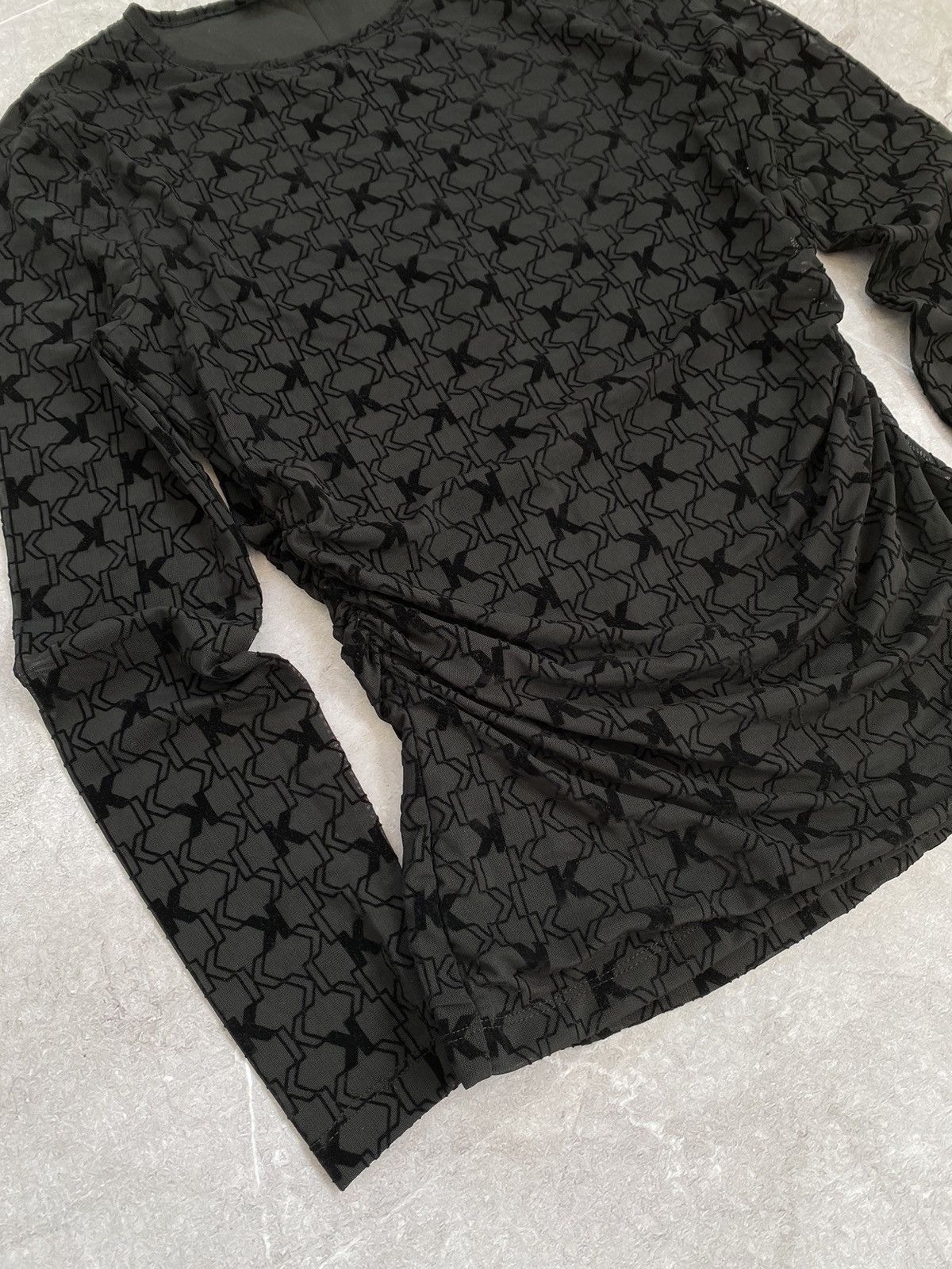 Karl Lagerfeld Karl Lagerfeld Paris Multi Logo Print Blouse Long Sleeves Size S / US 4 / IT 40 - 4 Thumbnail