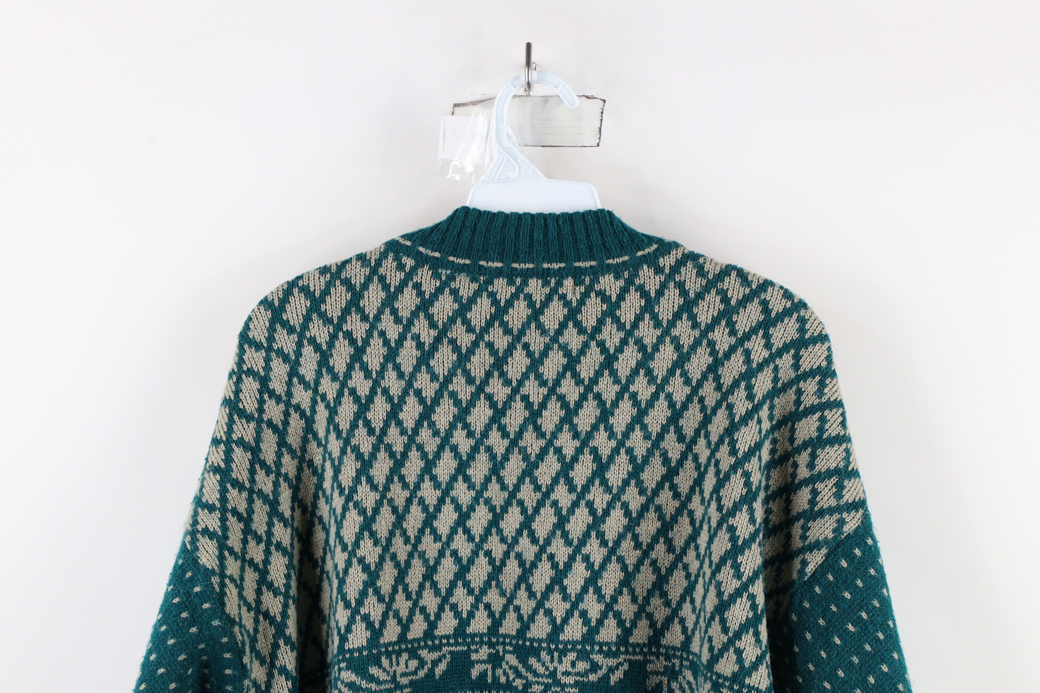 Vintage Vintage 90s Streetwear Flower Diamond Knit Crewneck Sweater Size L / US 10 / IT 46 - 8 Thumbnail