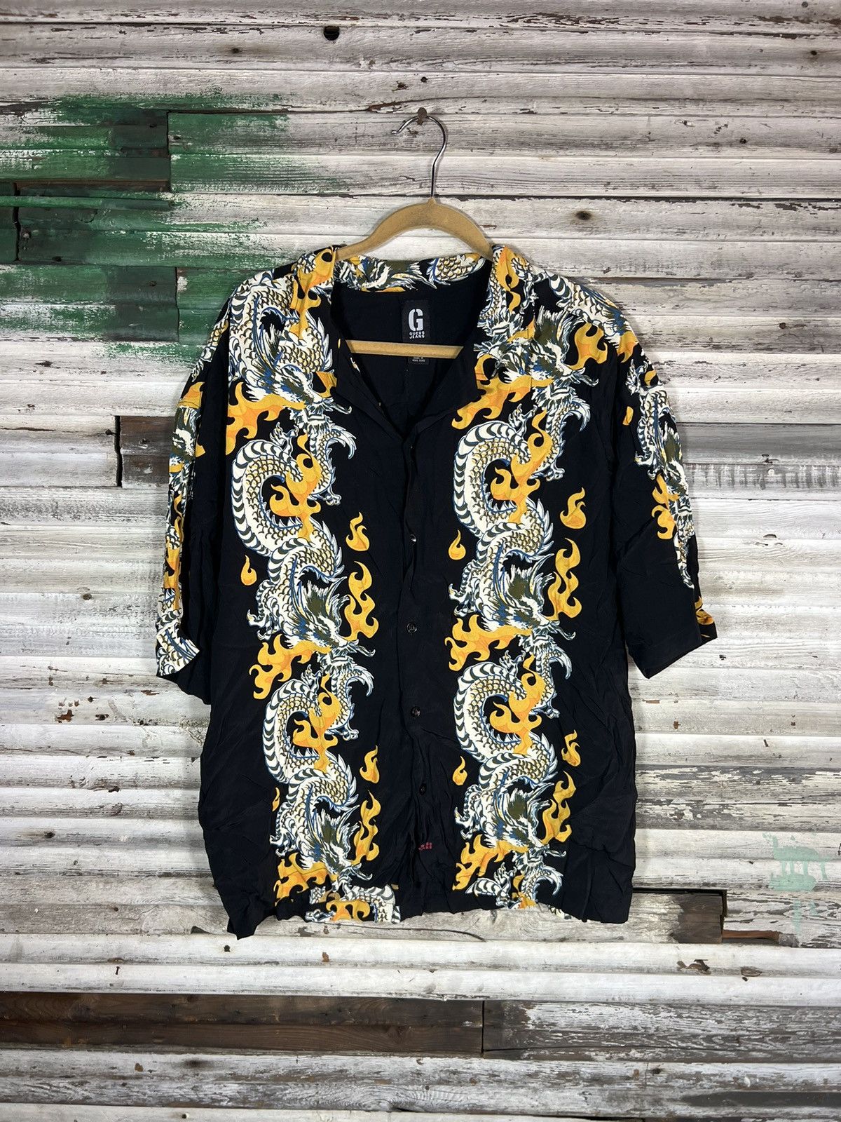 Guess Guess Dragon Rayon Shirt Size US XXL / EU 58 / 5 - 1 Thumbnail
