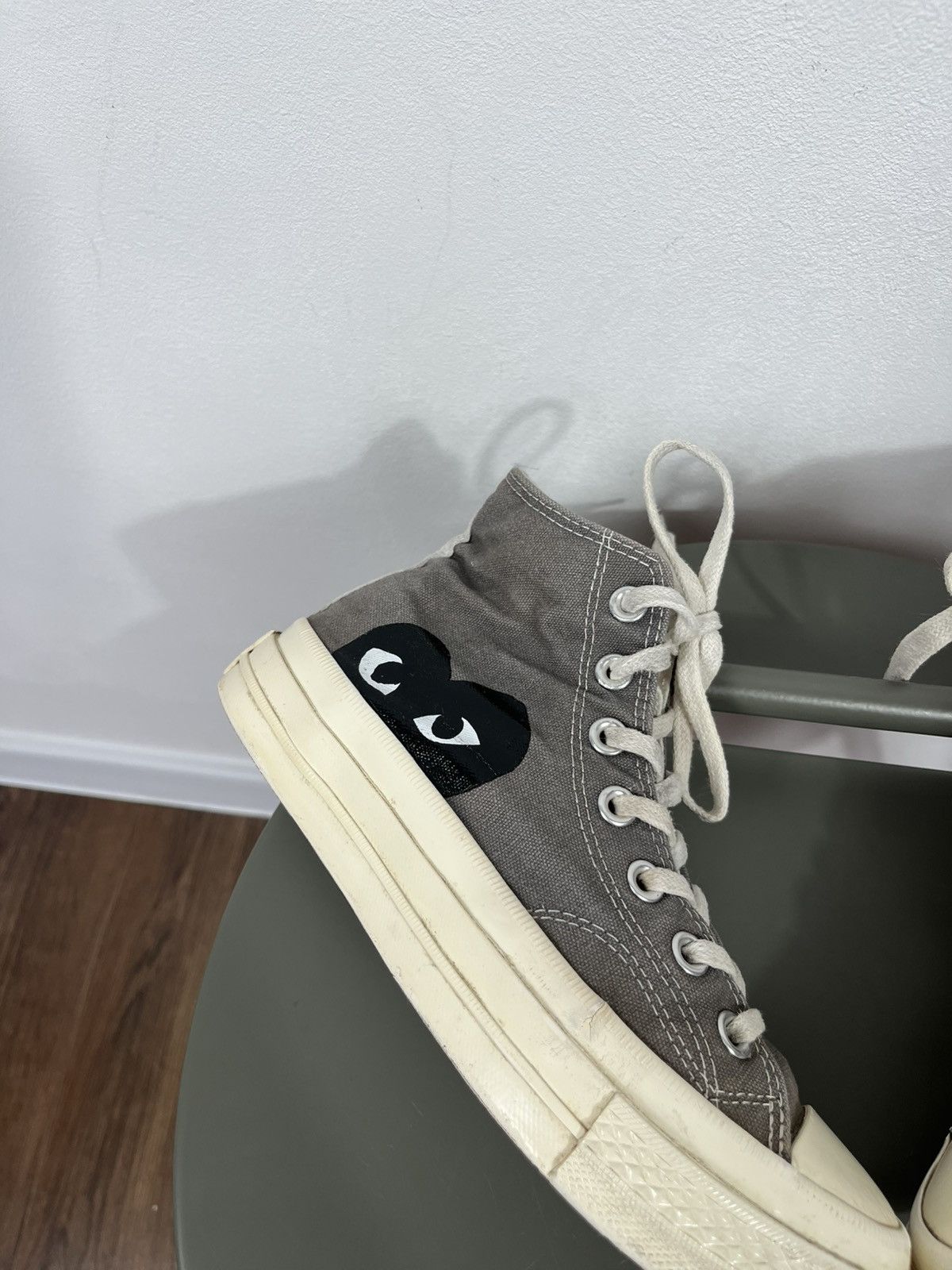Converse Converse x CDG Play Chuck Taylor High Grey Heart US 6 W Size US 6 / IT 36 - 2 Thumbnail