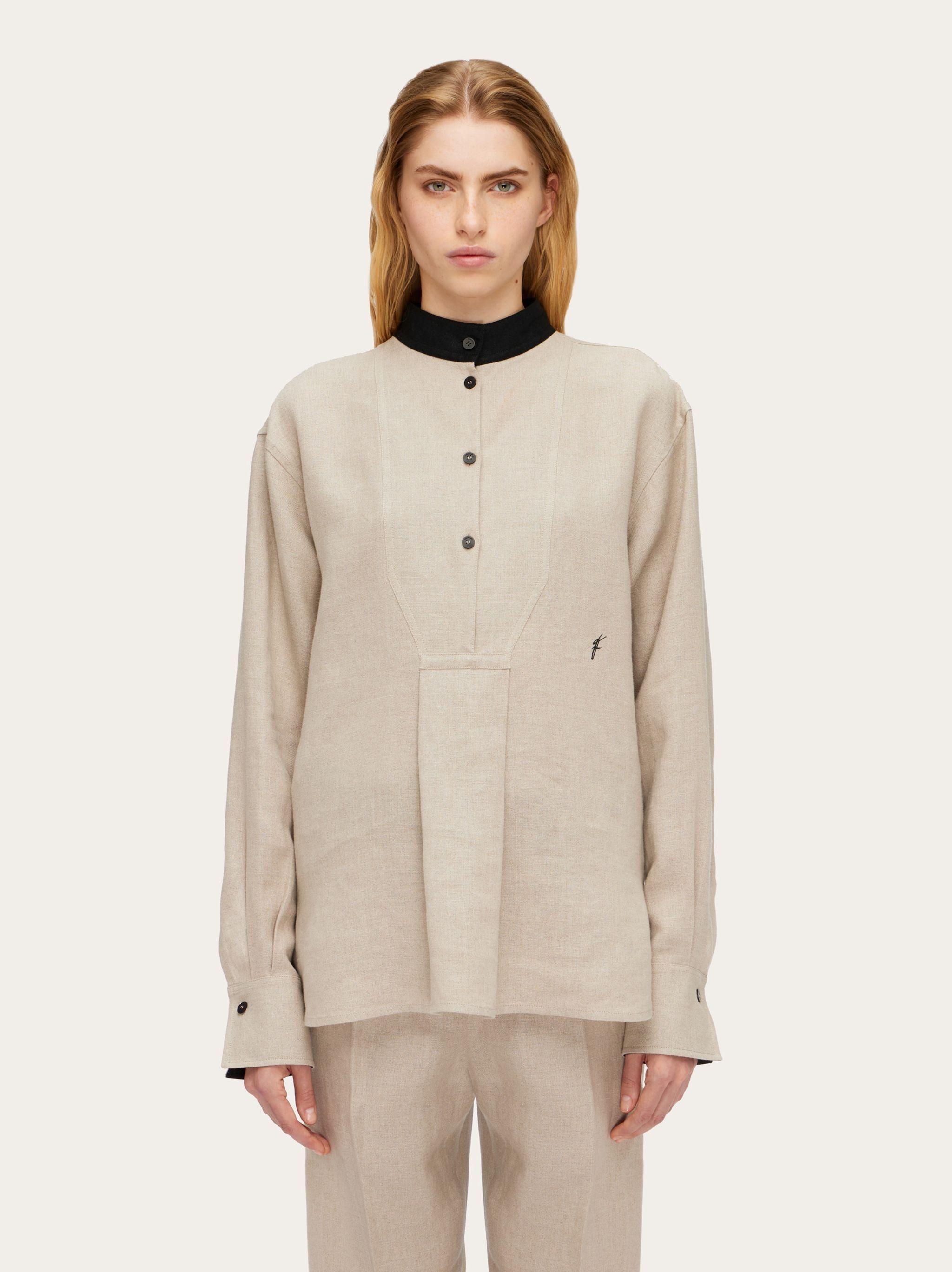 Salvatore Ferragamo o1s1rm0126 Tunic Shirt in Sand Beige/Black Size S / US 4 / IT 40 - 2 Thumbnail