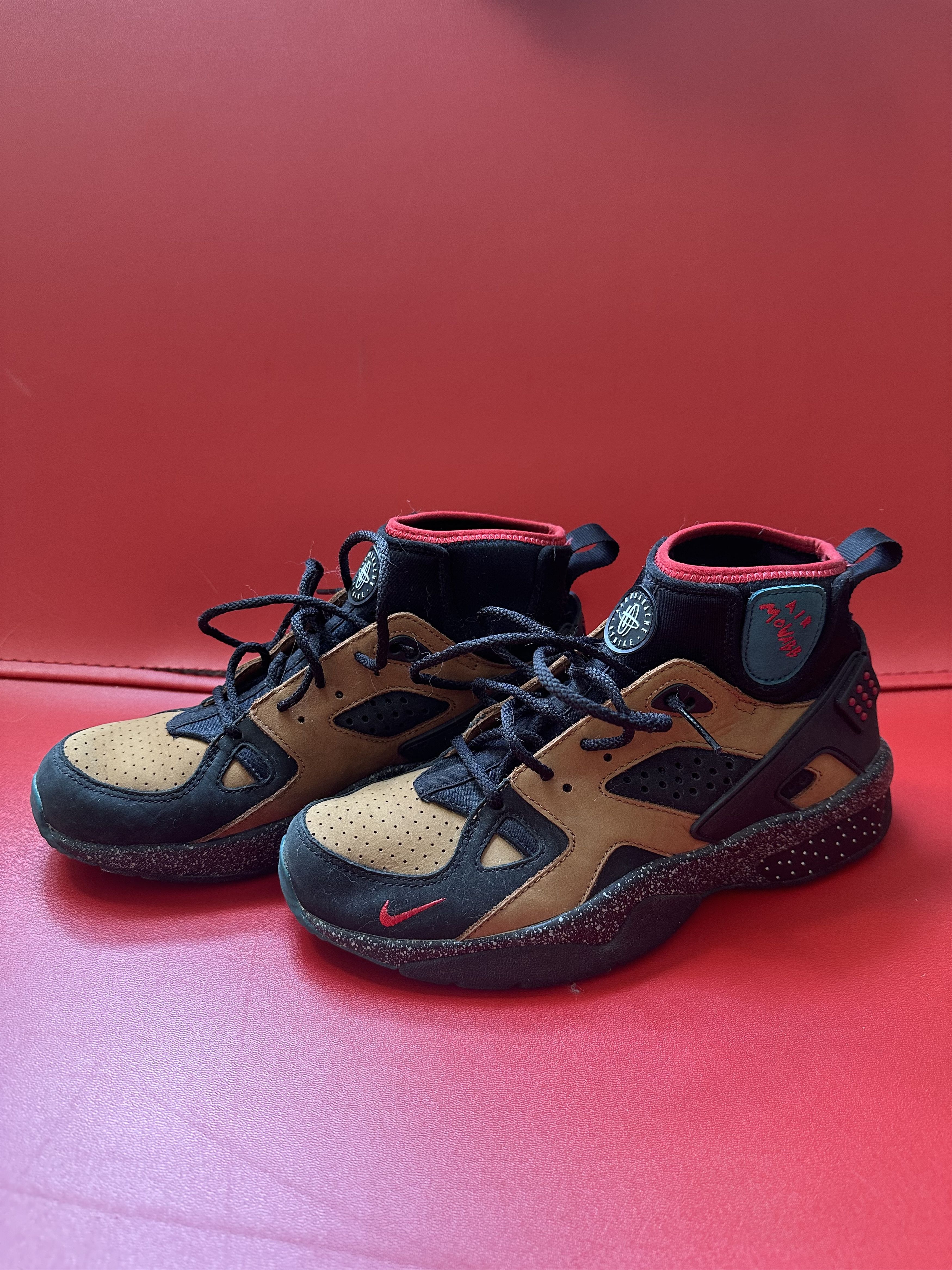 Nike x Olivia Kim Air Mowabb NXN 