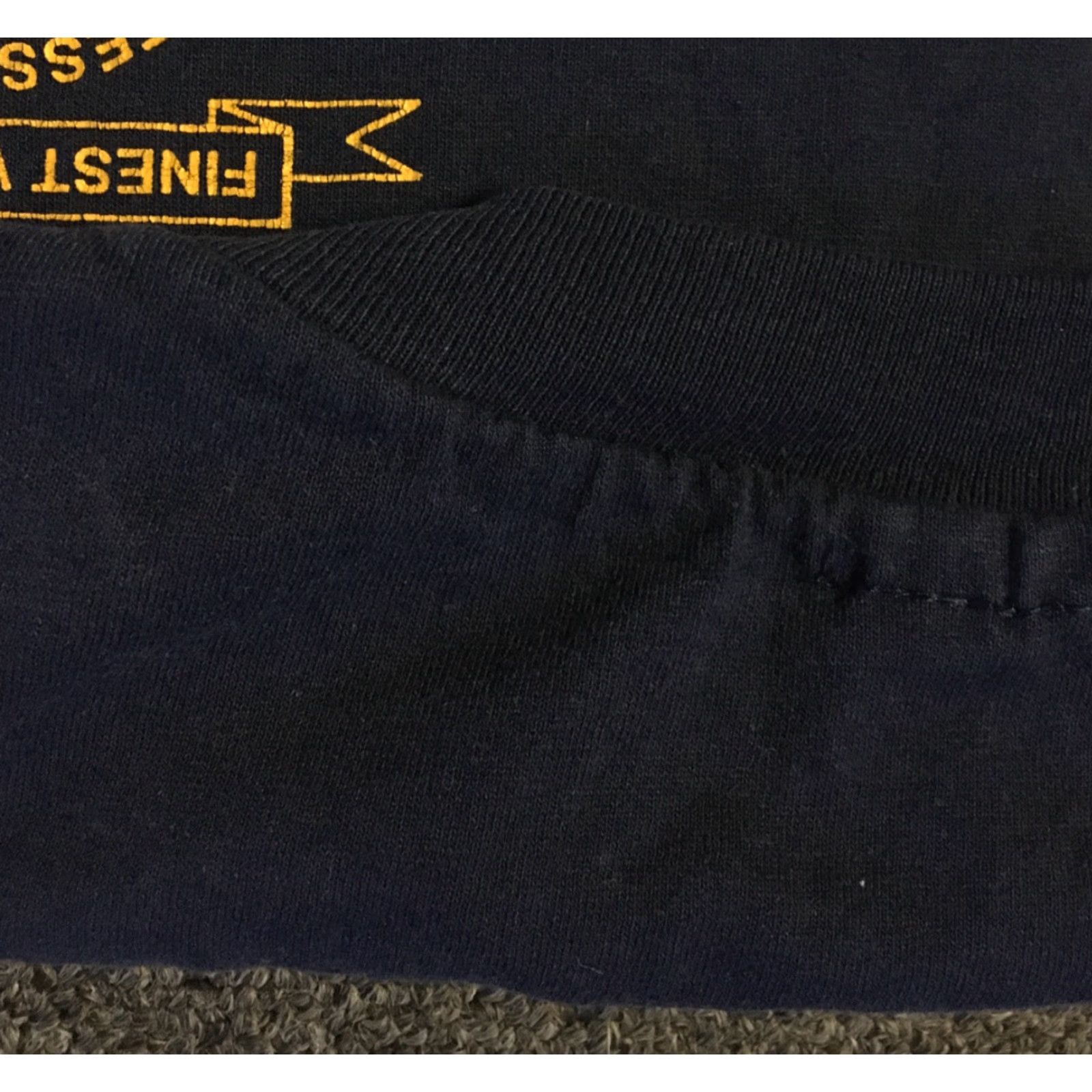 Vintage VINTAGE Navy USS Cleveland LPD-7 War Ship Food Service Shirt M Military Grunge Nike Shirt Size US M / EU 48-50 / 2 - 4 Thumbnail
