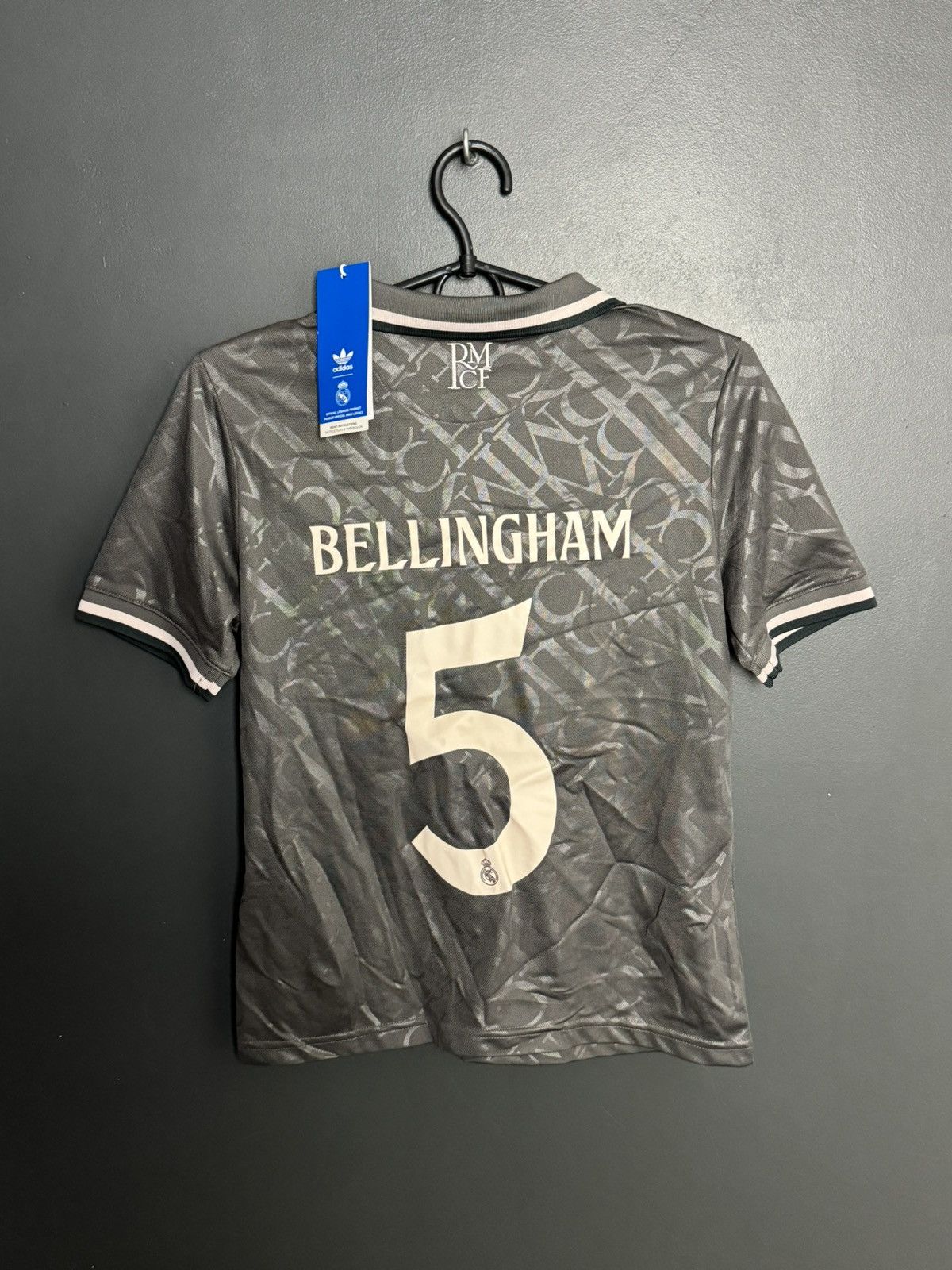 Adidas KIDS New Real Madrid 24/25 Third Bellingham Football Jersey Size US XS / EU 42 / 0 - 1 Thumbnail
